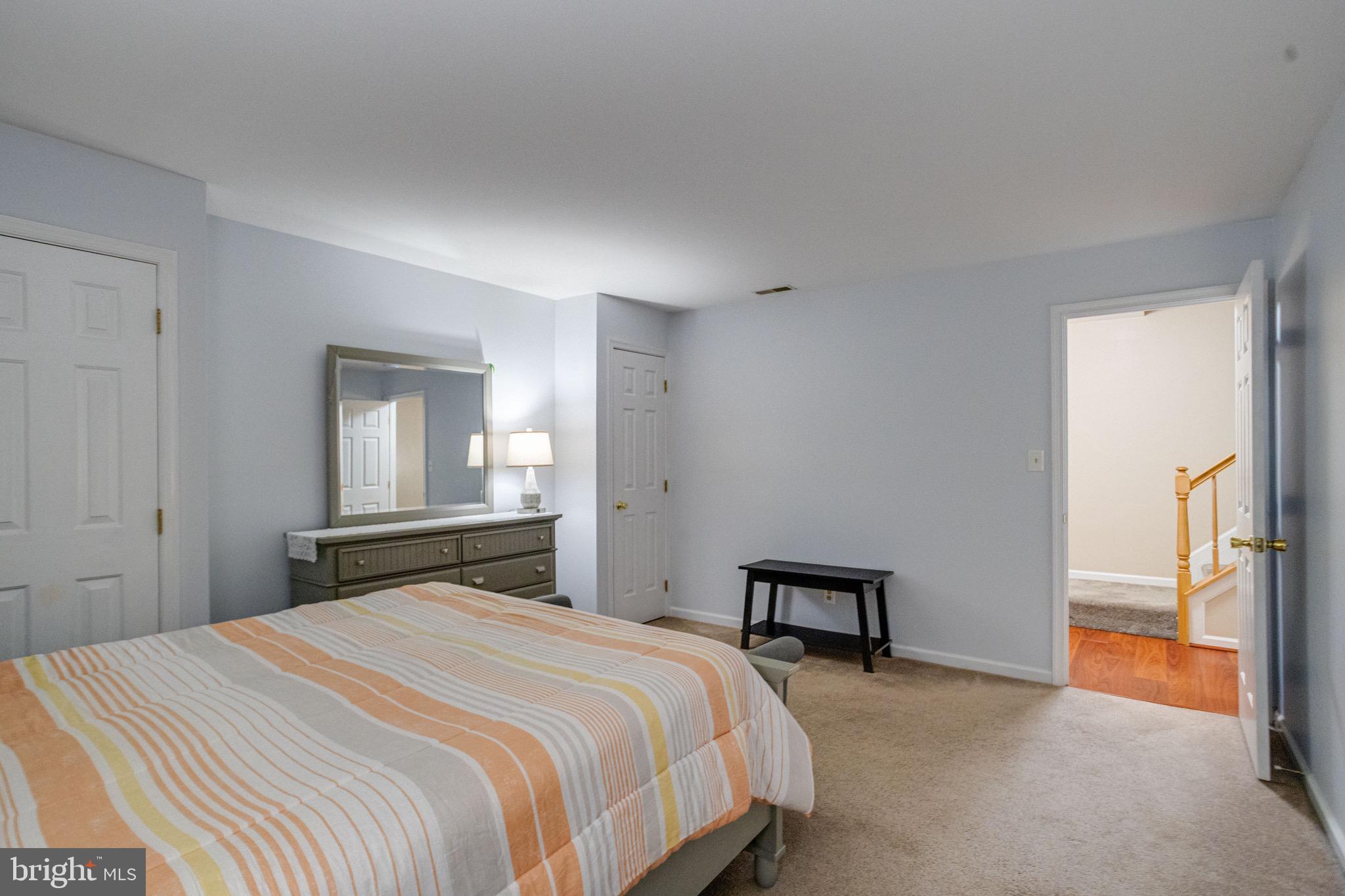 FOXBOROUGH FARMS - Residential