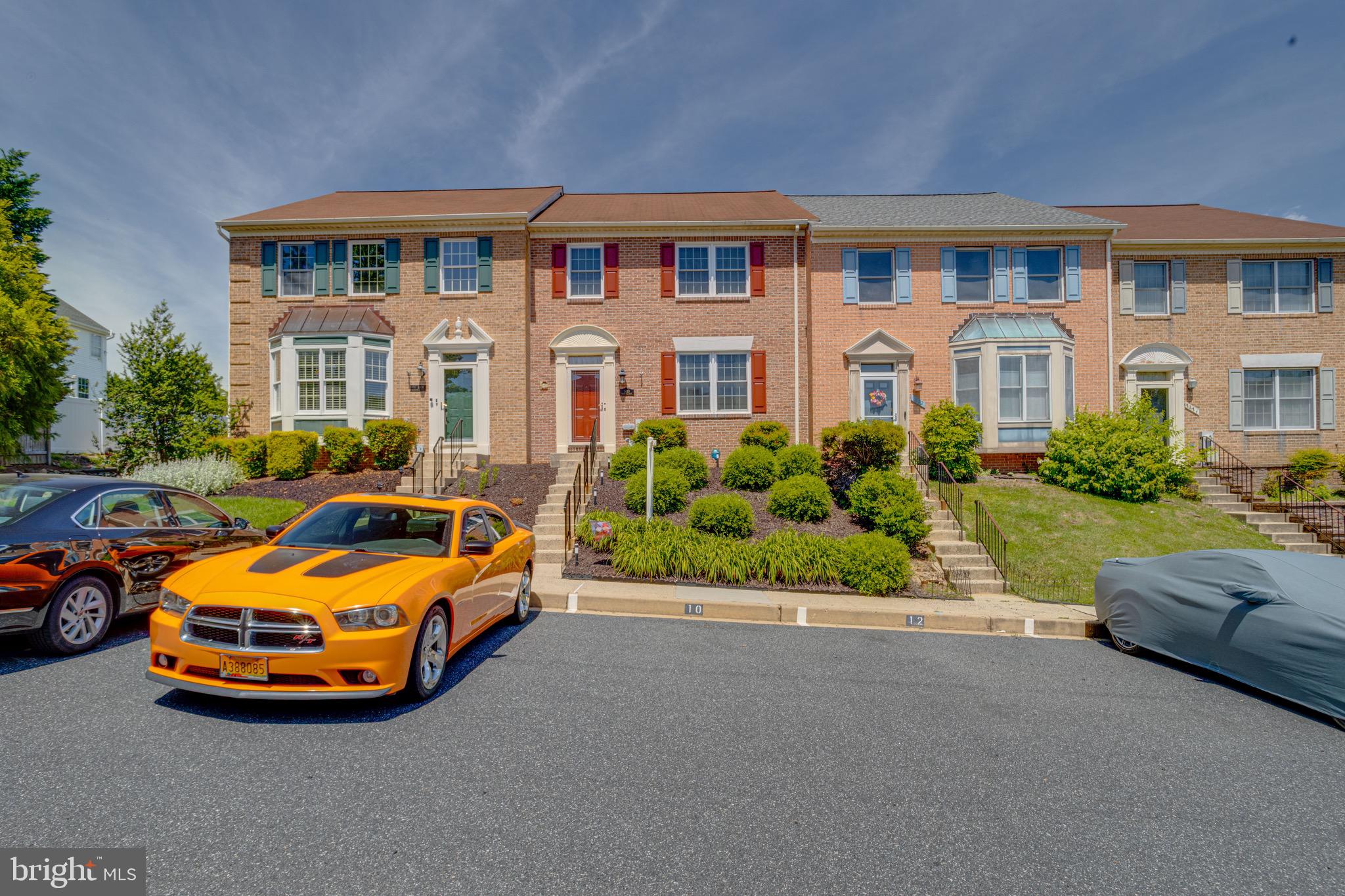 FOXBOROUGH FARMS - Residential