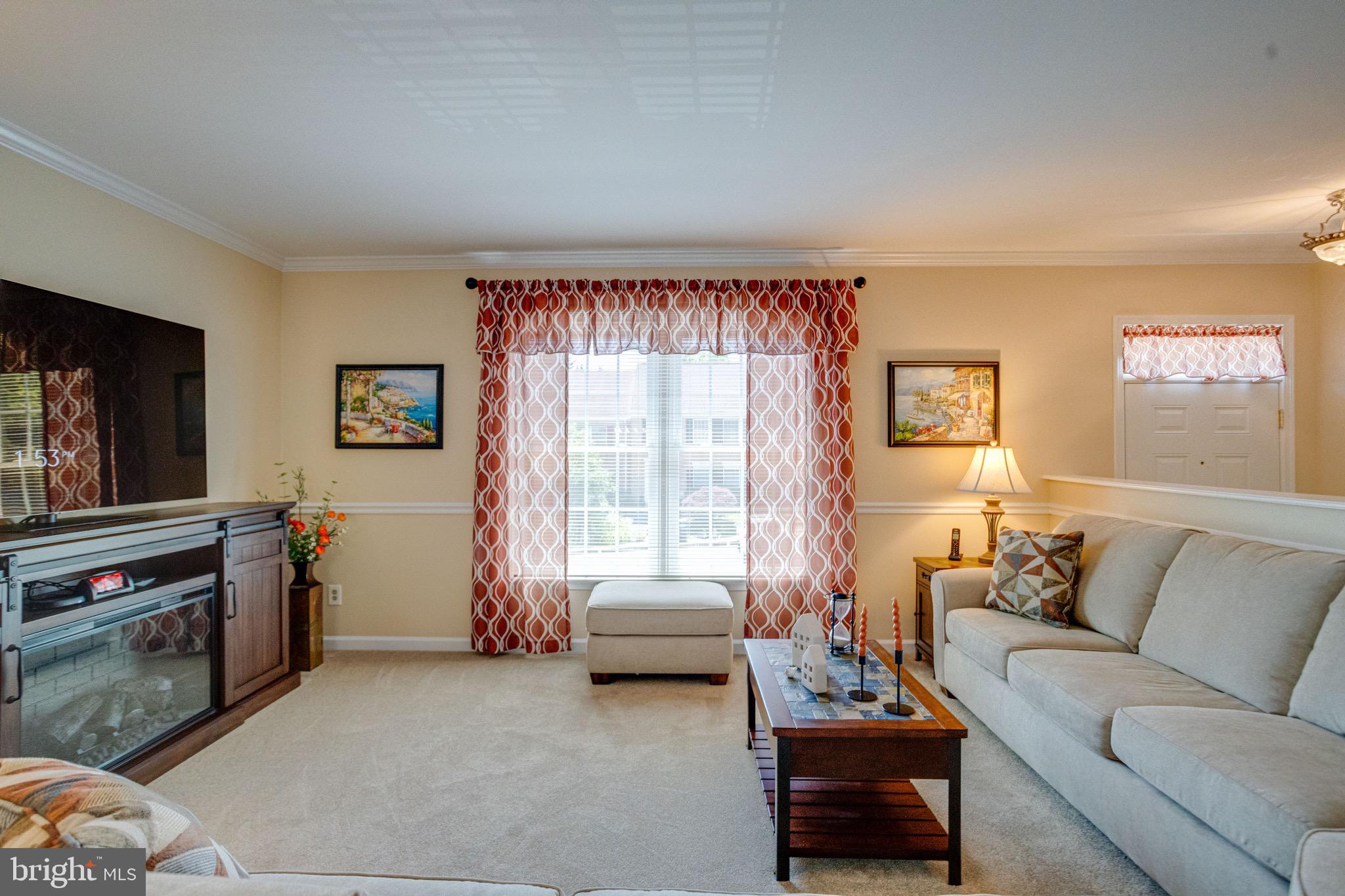 FOXBOROUGH FARMS - Residential