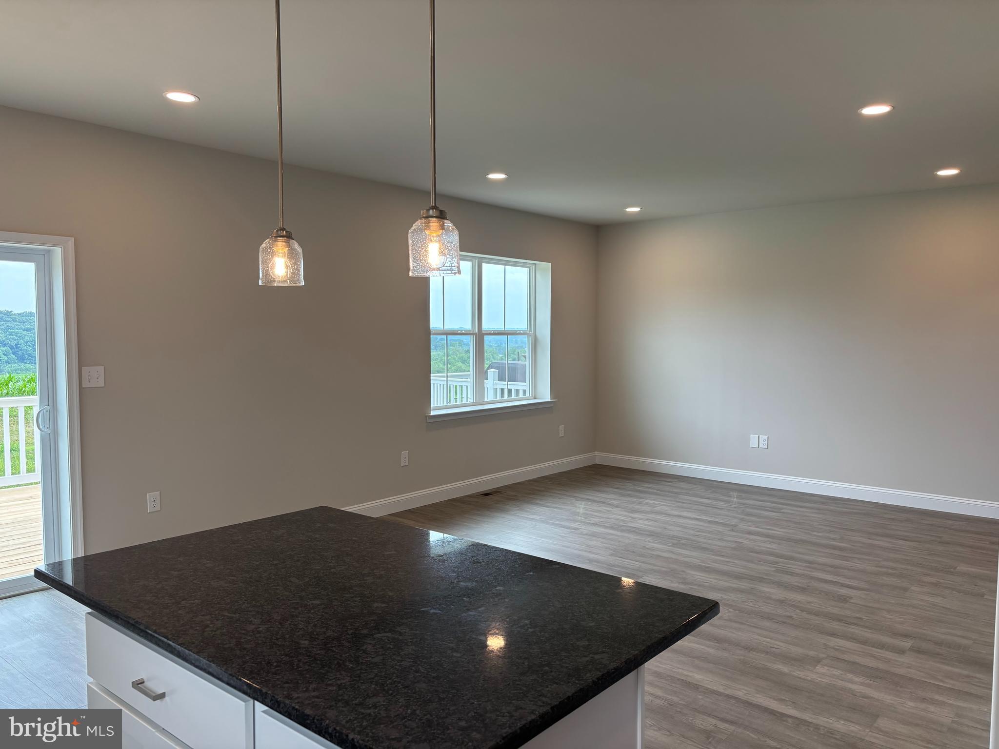 MCINTOSH FARMS - Residential