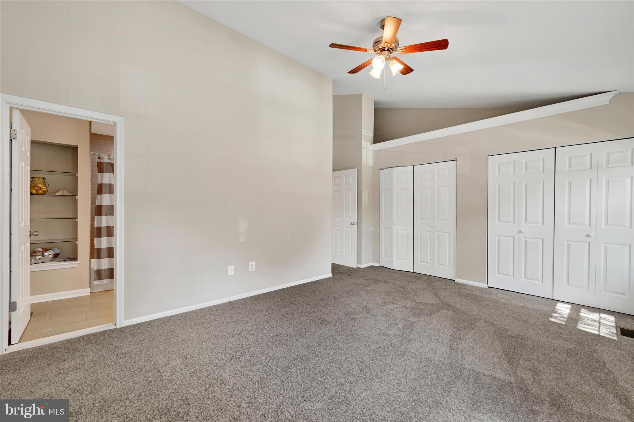 LOVETON FARMS - Residential