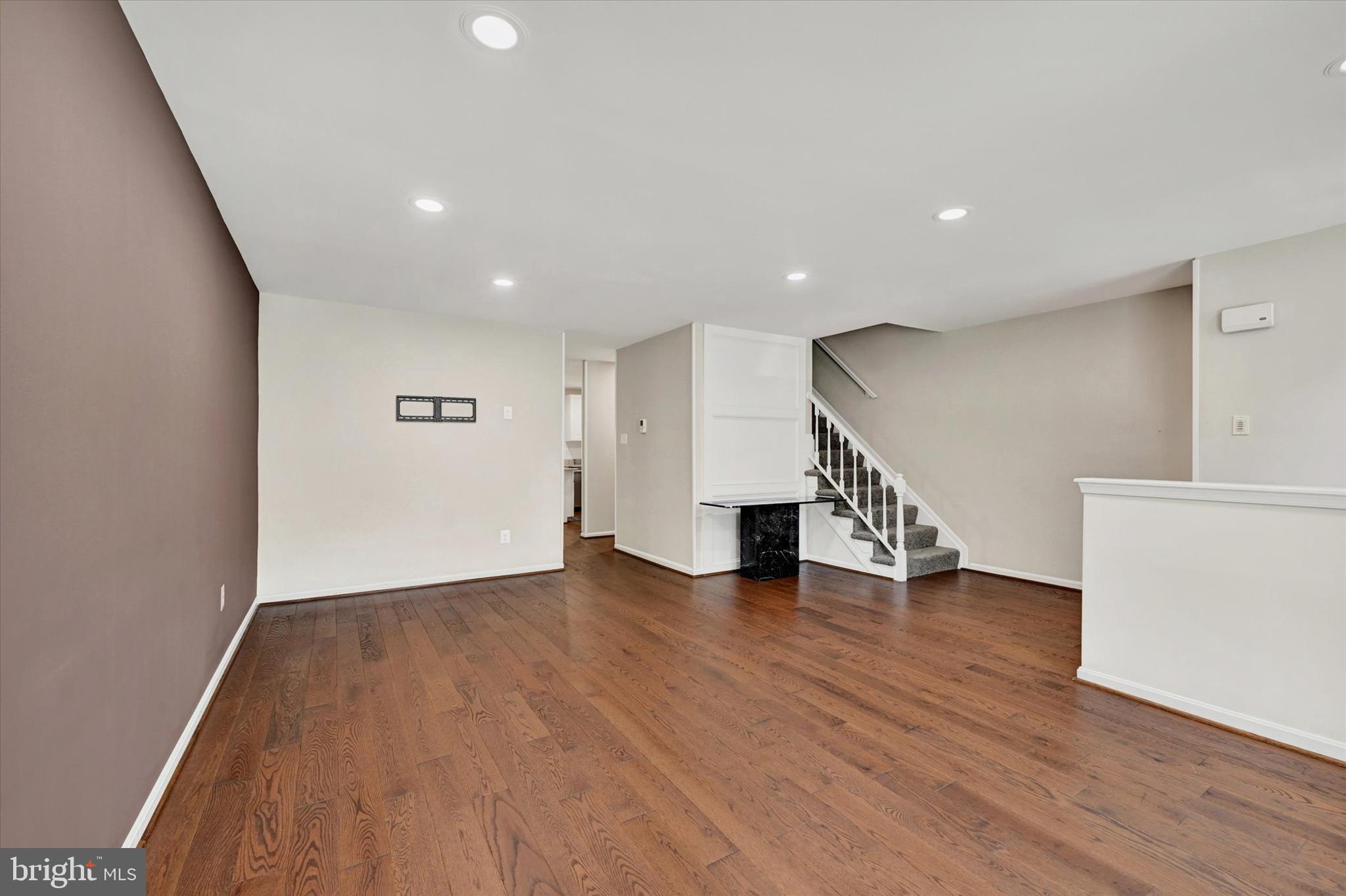 LOVETON FARMS - Residential