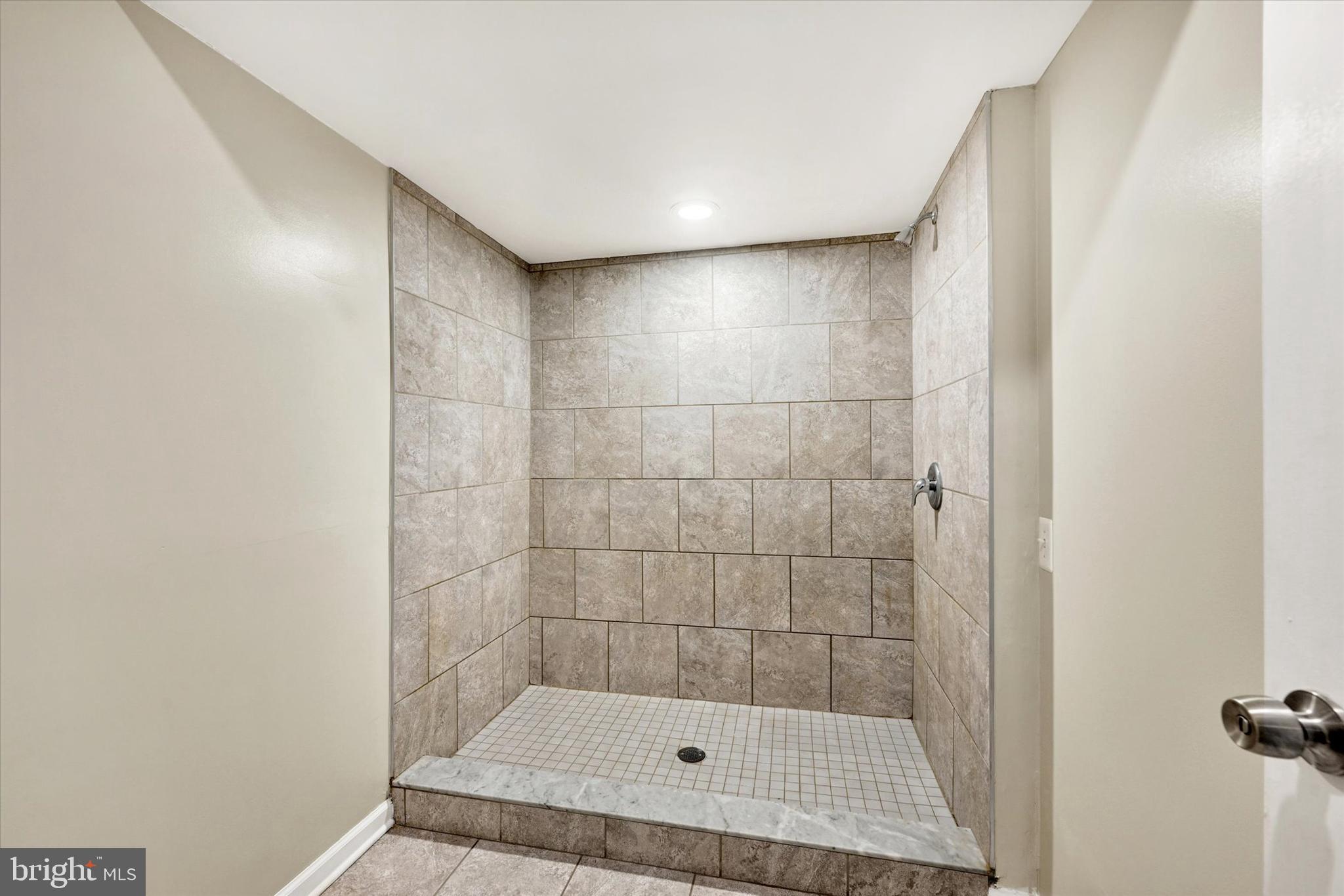 LOVETON FARMS - Residential