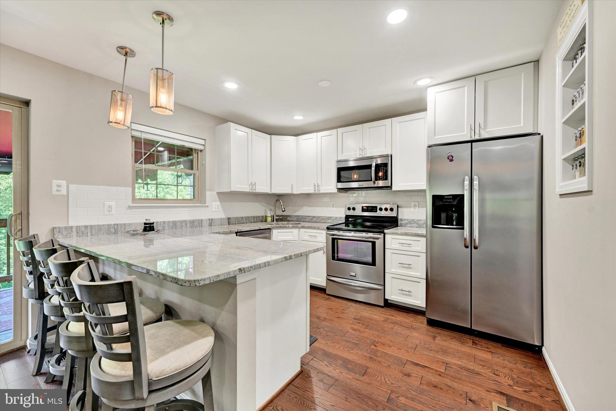 LOVETON FARMS - Residential