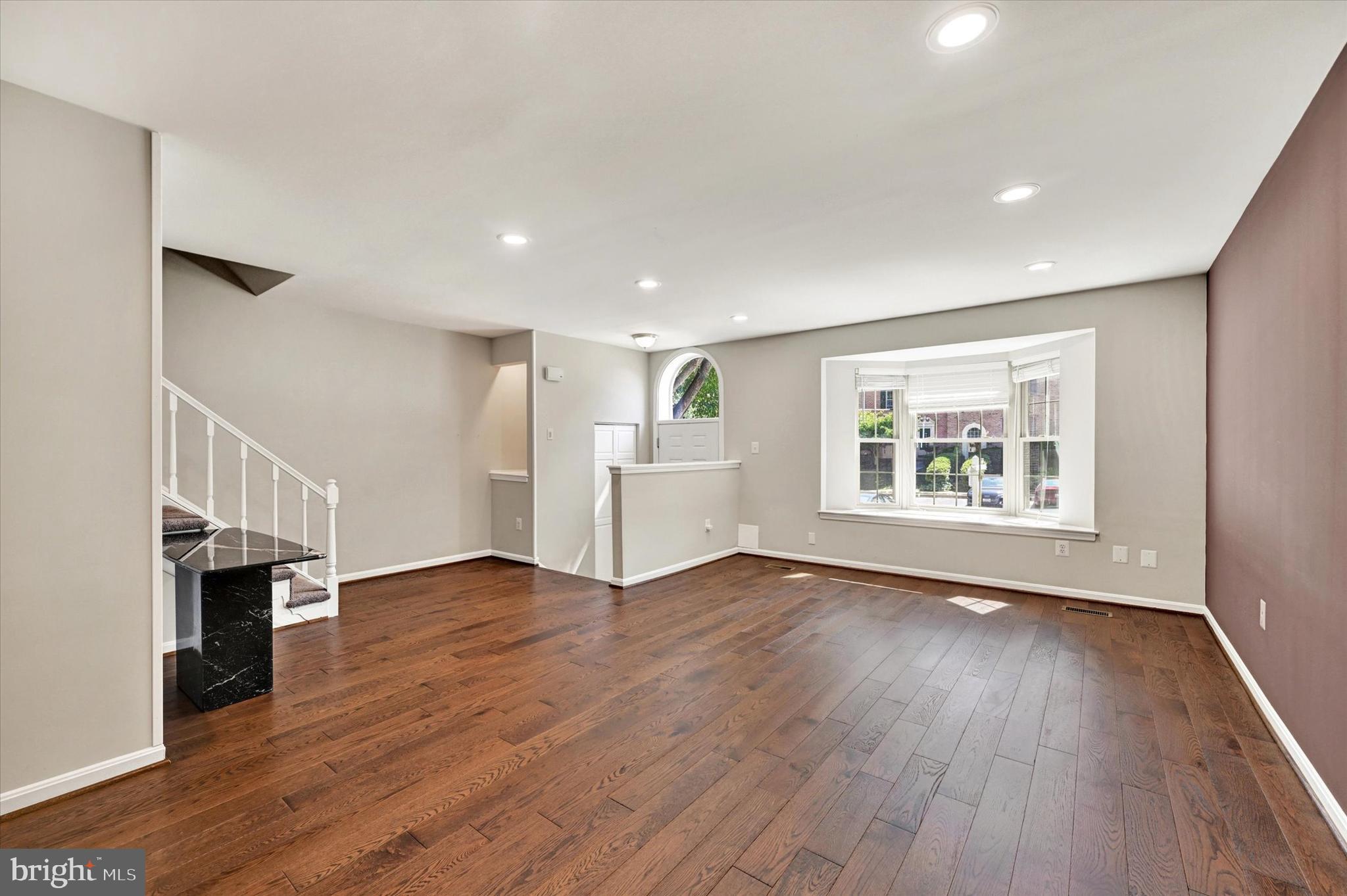 LOVETON FARMS - Residential