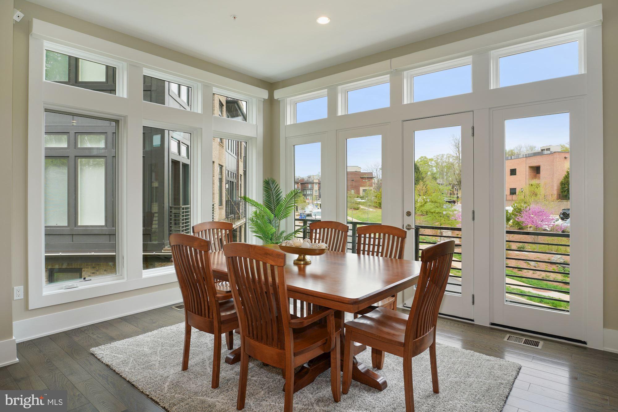 GROSVENOR HEIGHTS - Residential