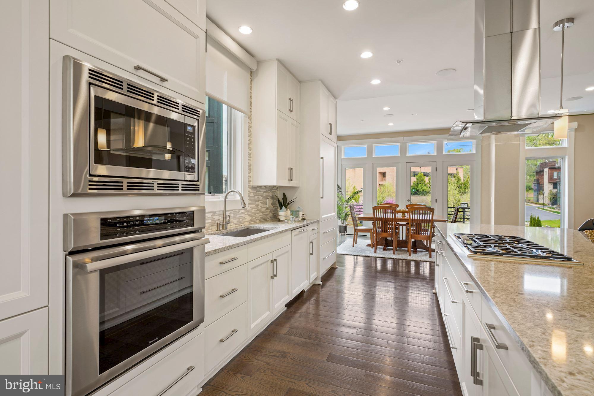 GROSVENOR HEIGHTS - Residential