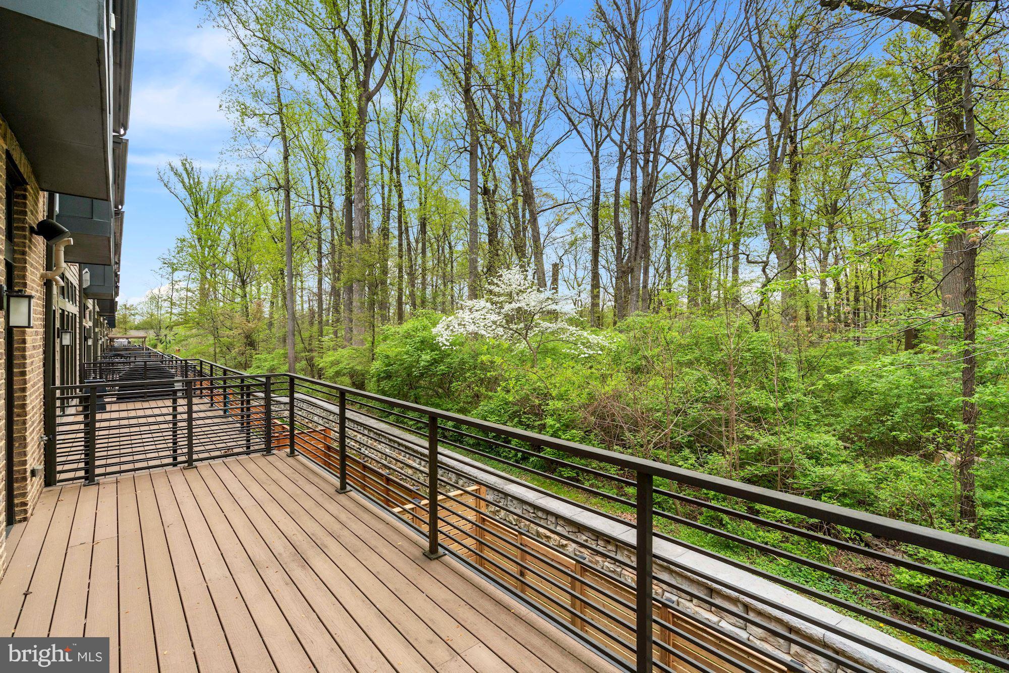 GROSVENOR HEIGHTS - Residential