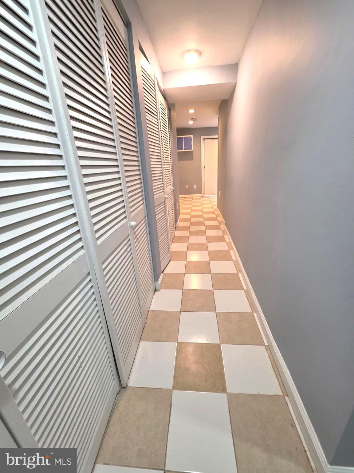 HUNTERS WOODS - Residential