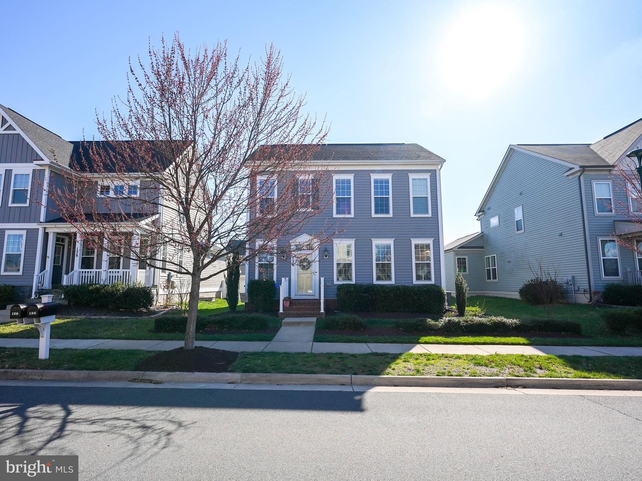 EMBREY MILL - Residential