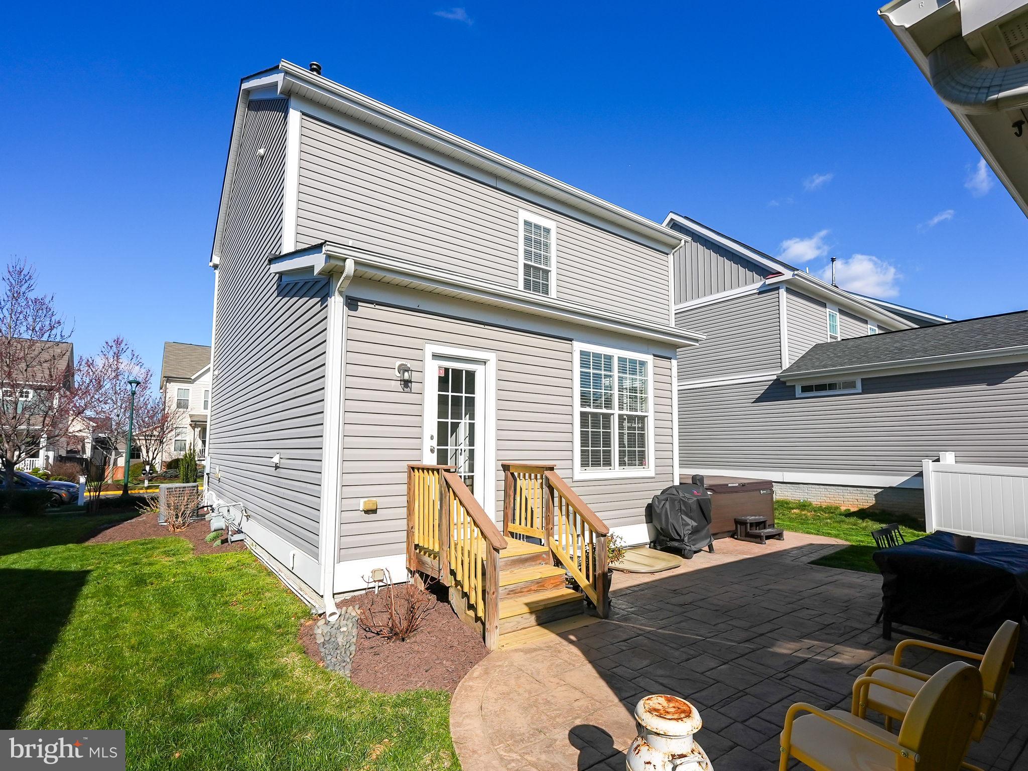 EMBREY MILL - Residential