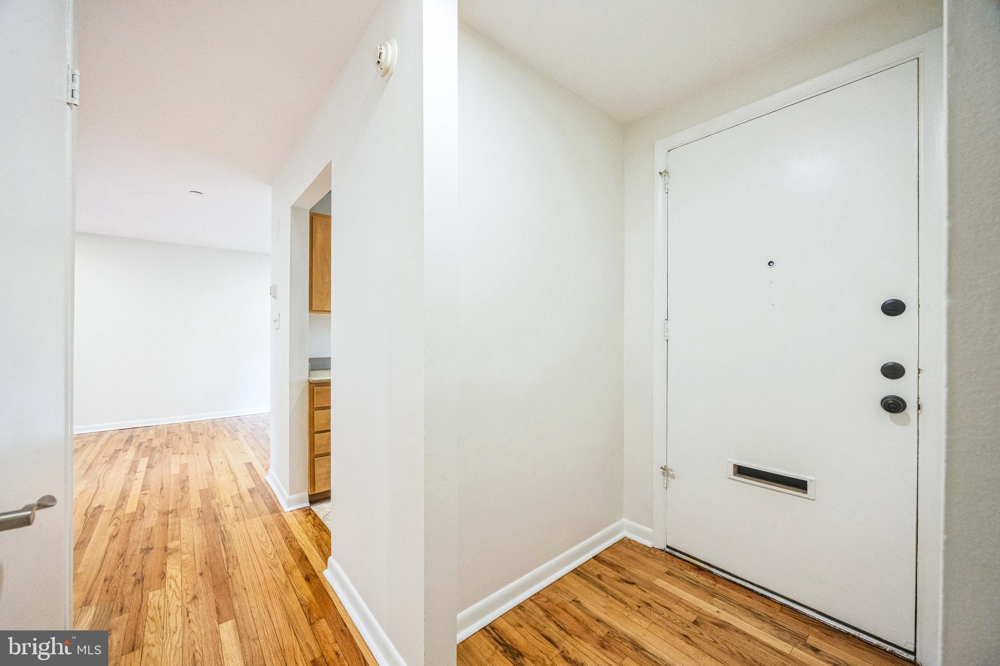 WASHINGTON SQ WEST - Residential Income