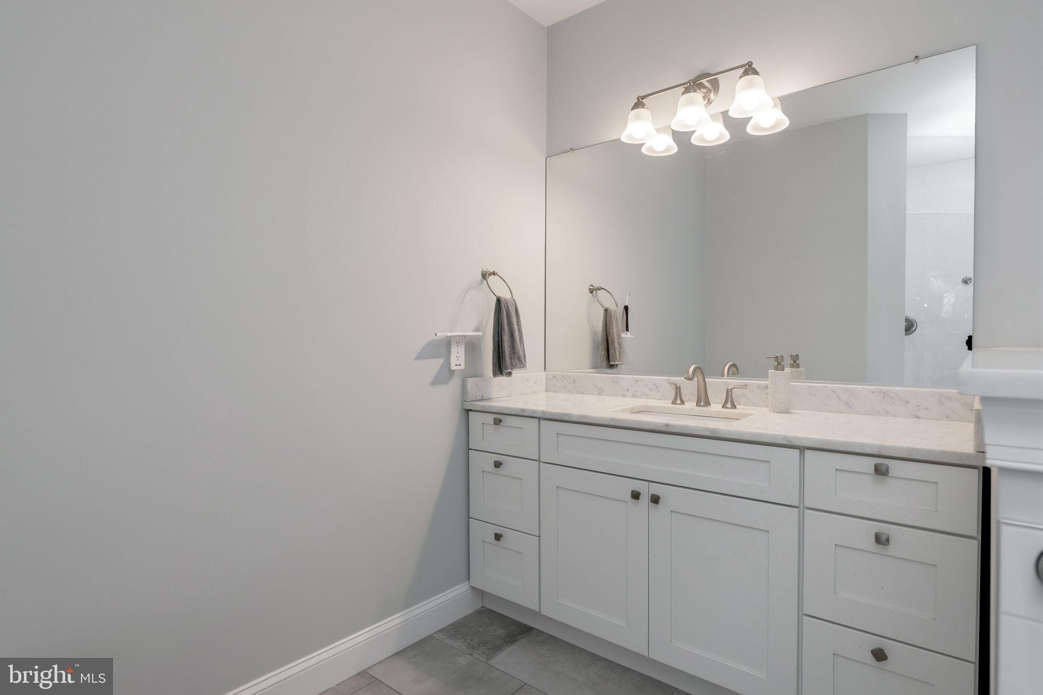 HIGHGROVE ESTATES - Residential