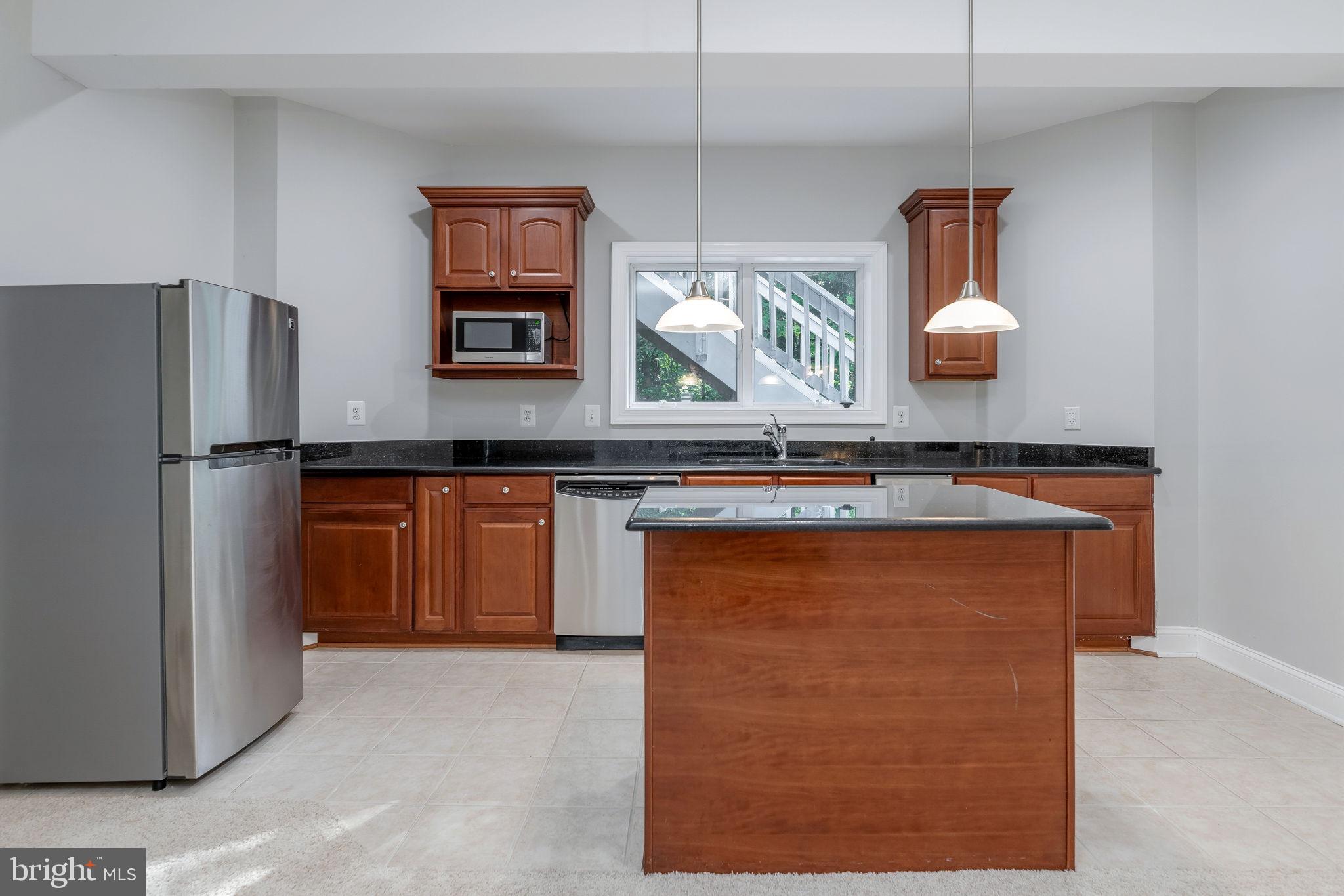 HIGHGROVE ESTATES - Residential