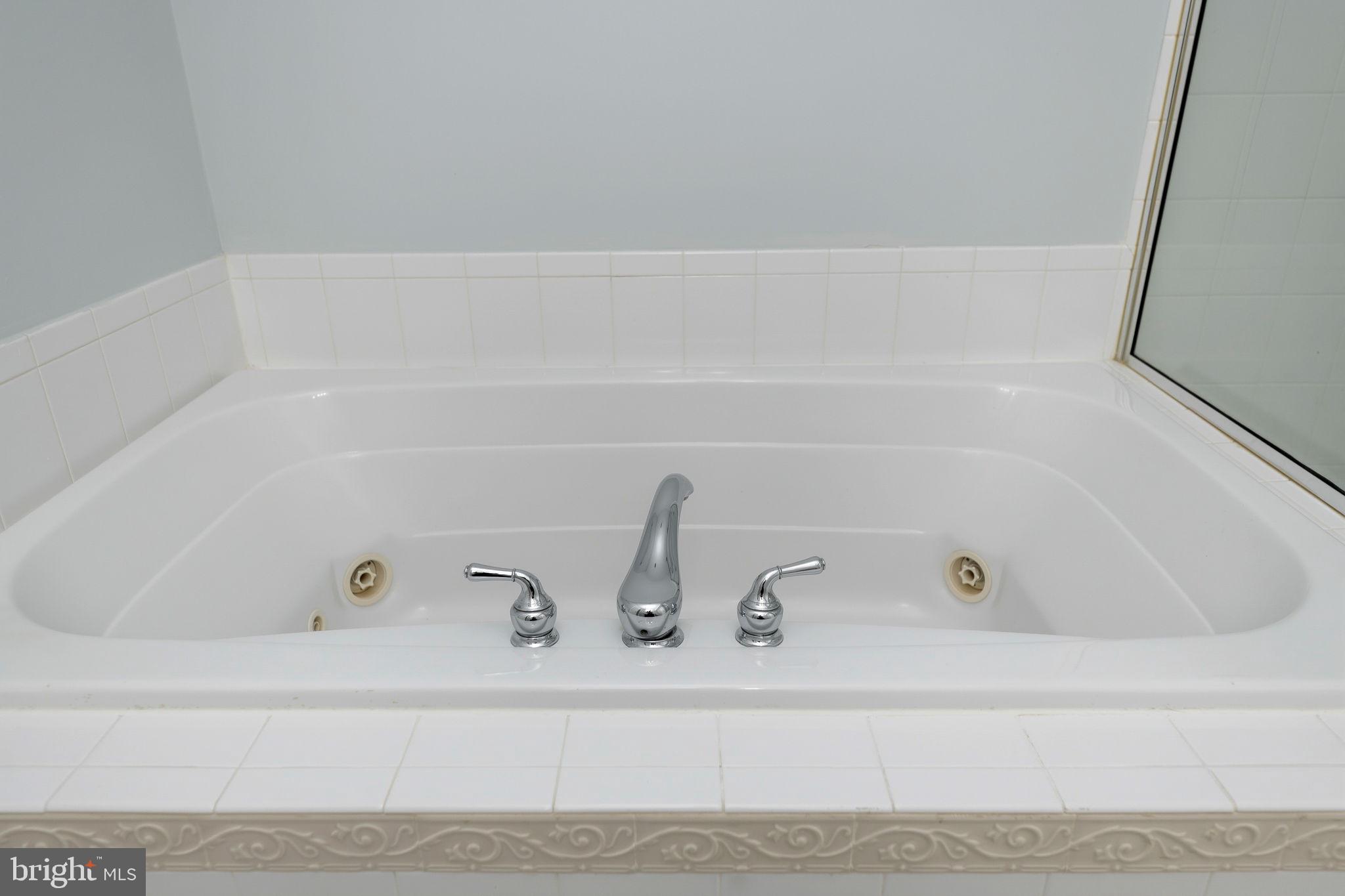 HIGHGROVE ESTATES - Residential