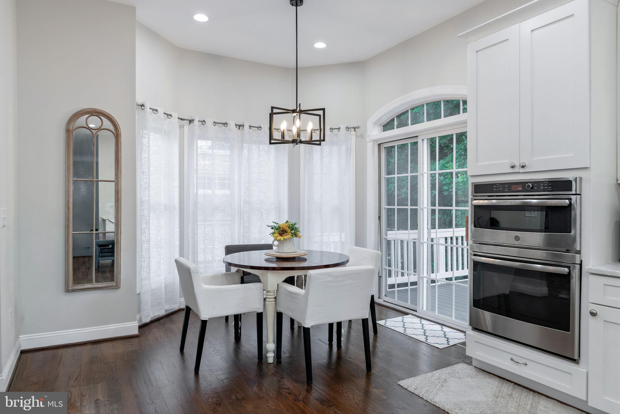 HIGHGROVE ESTATES - Residential
