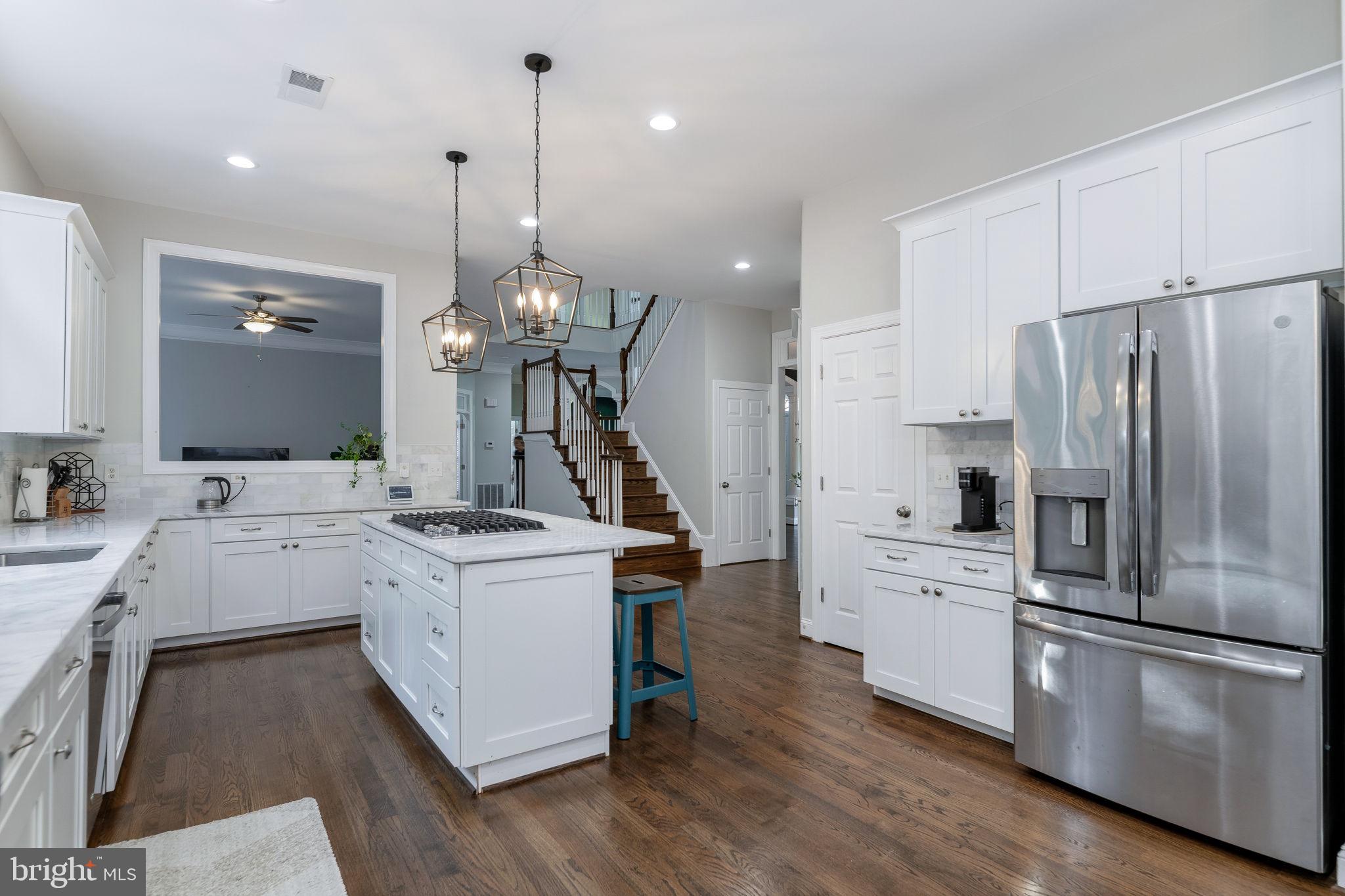 HIGHGROVE ESTATES - Residential