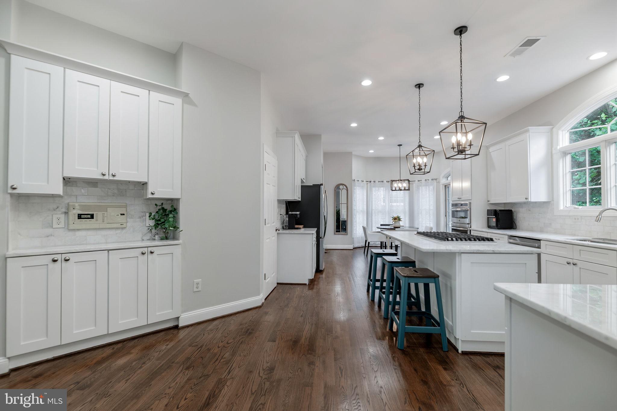 HIGHGROVE ESTATES - Residential