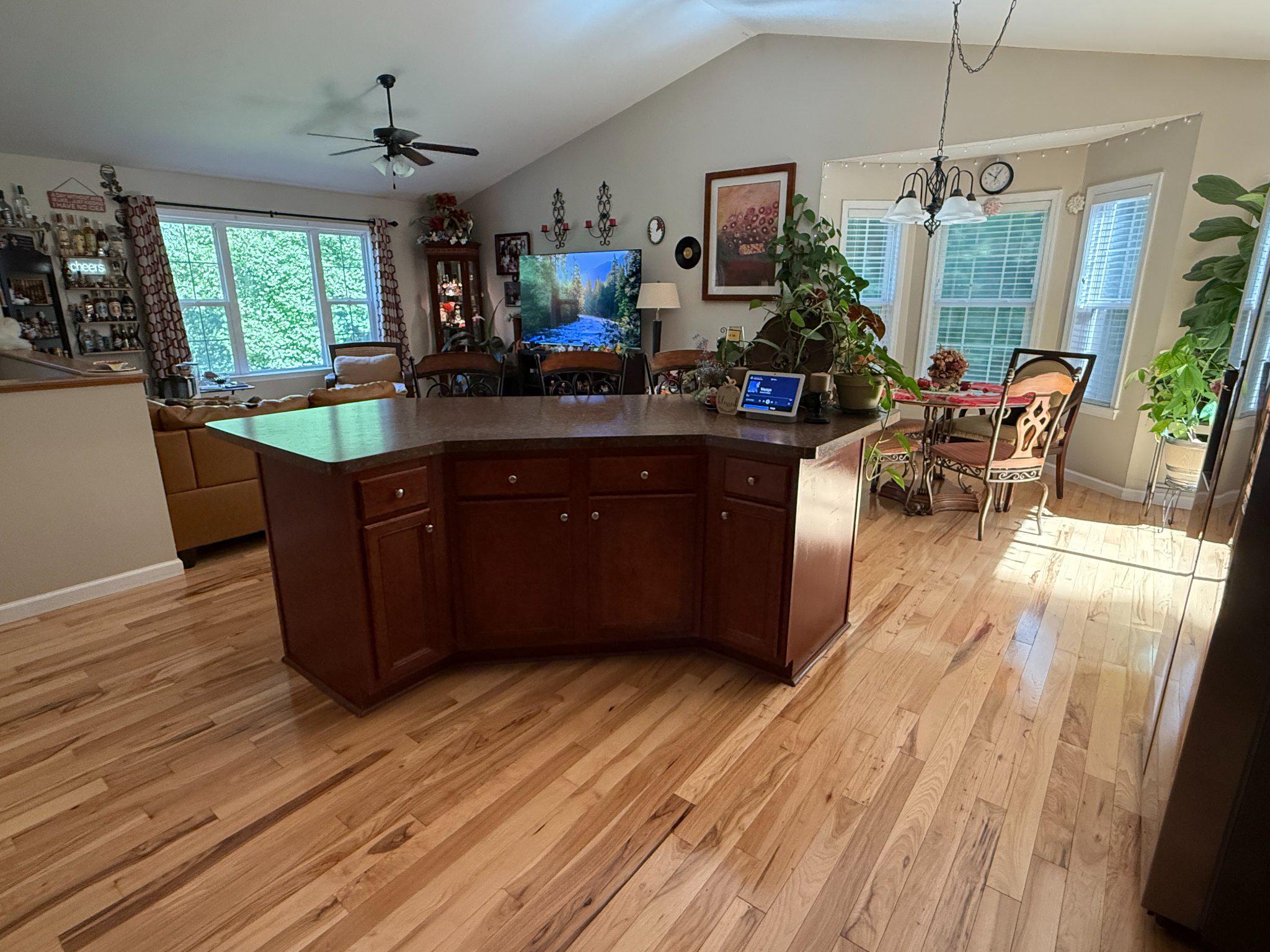 SHEN FARMS MT LAKE - Residential