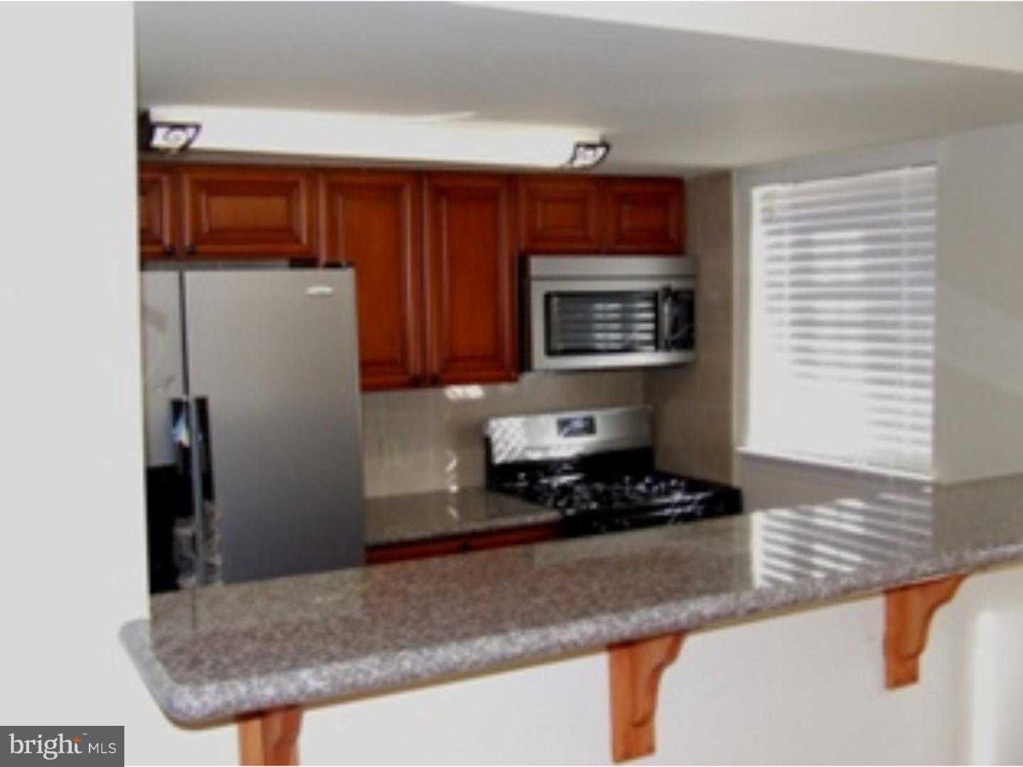 SOCIETY HILL - Residential Lease