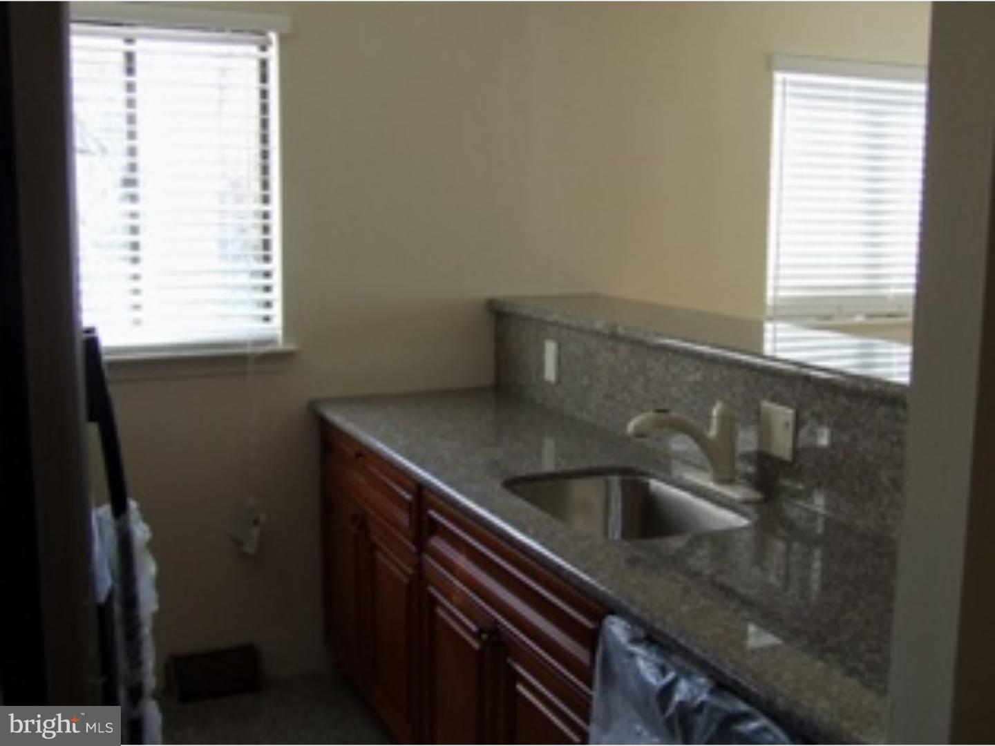 SOCIETY HILL - Residential Lease