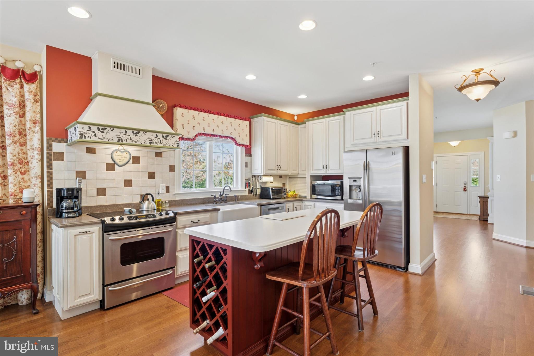 COLDSTREAM CROSSING - Residential