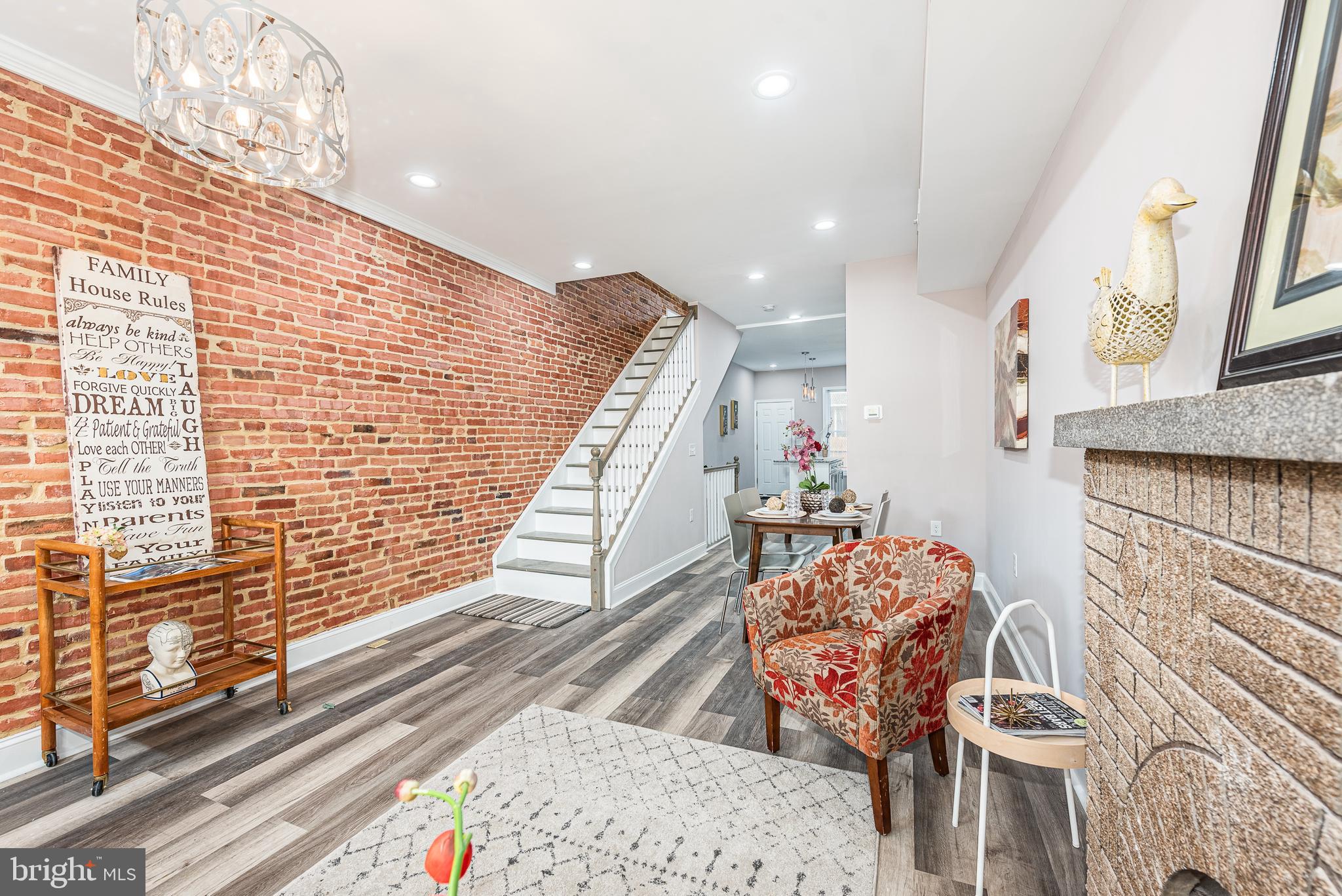 MILTON-MONTFORD - Residential