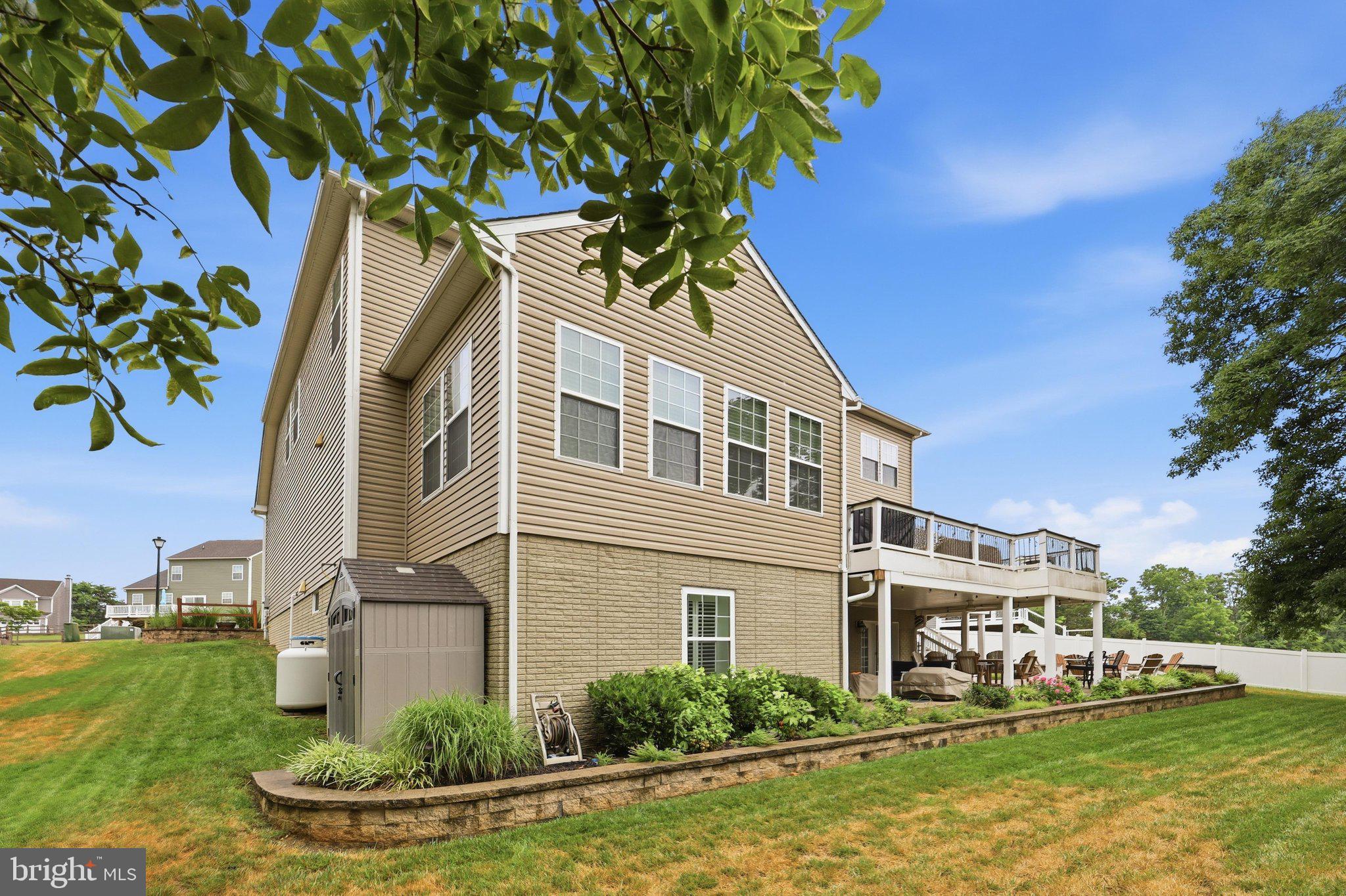 STONECREST - Residential