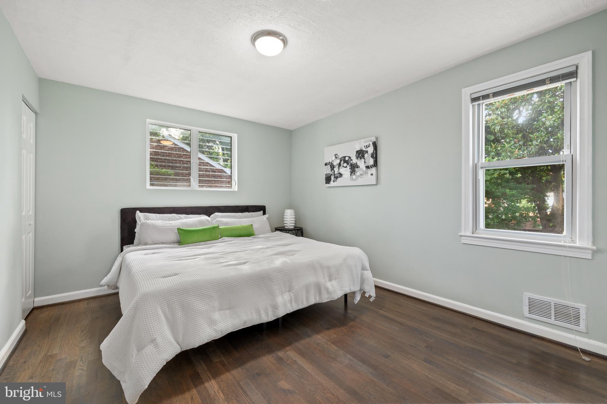 HOLLYWOOD ADDN - Residential