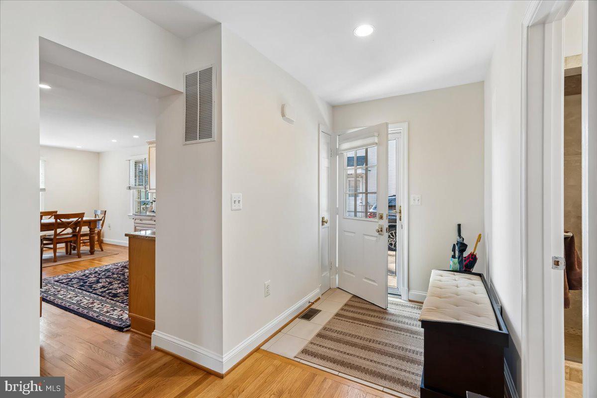 COLUMBIA FOREST - Residential