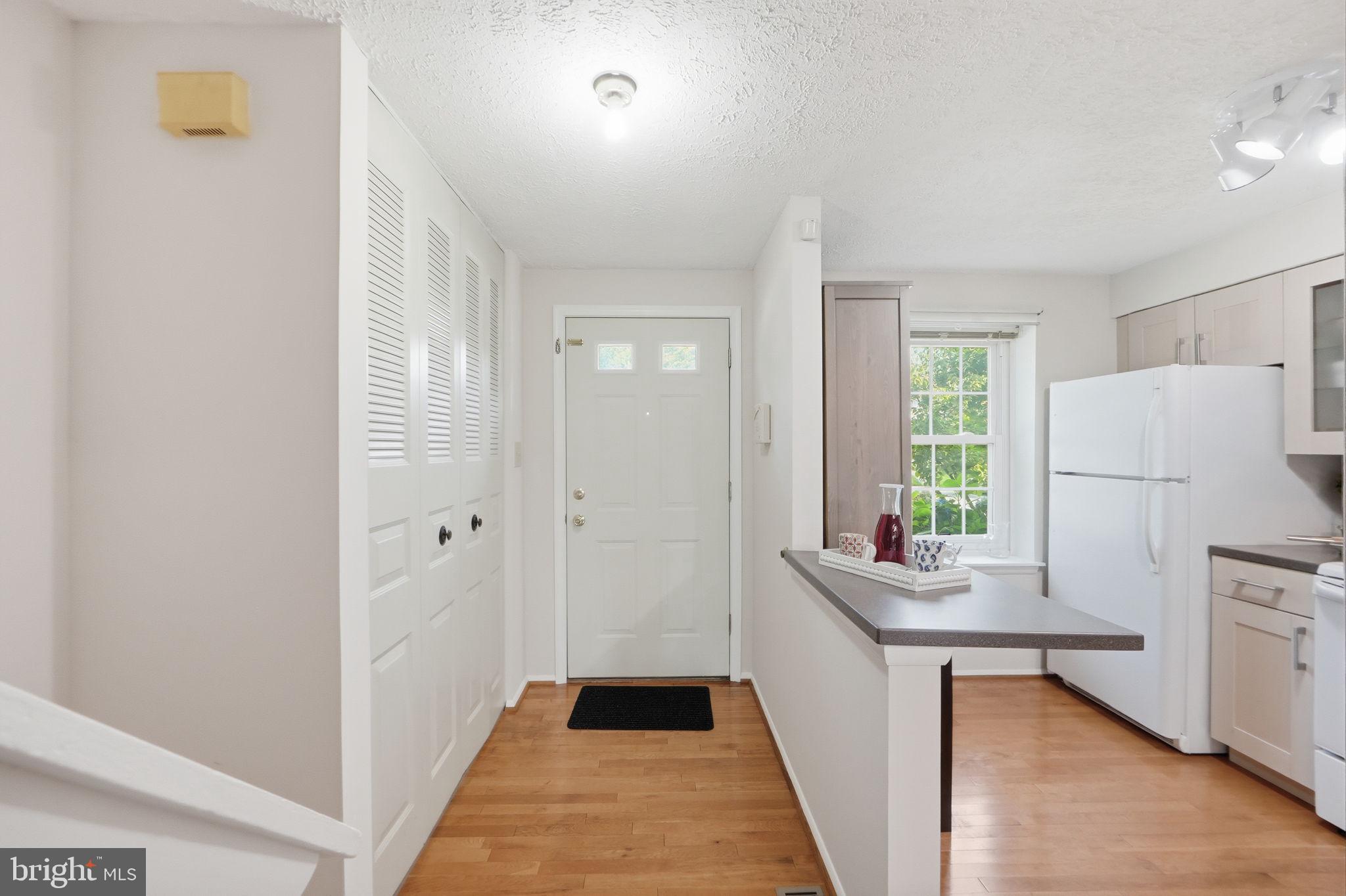 OAK SPRINGS - Residential
