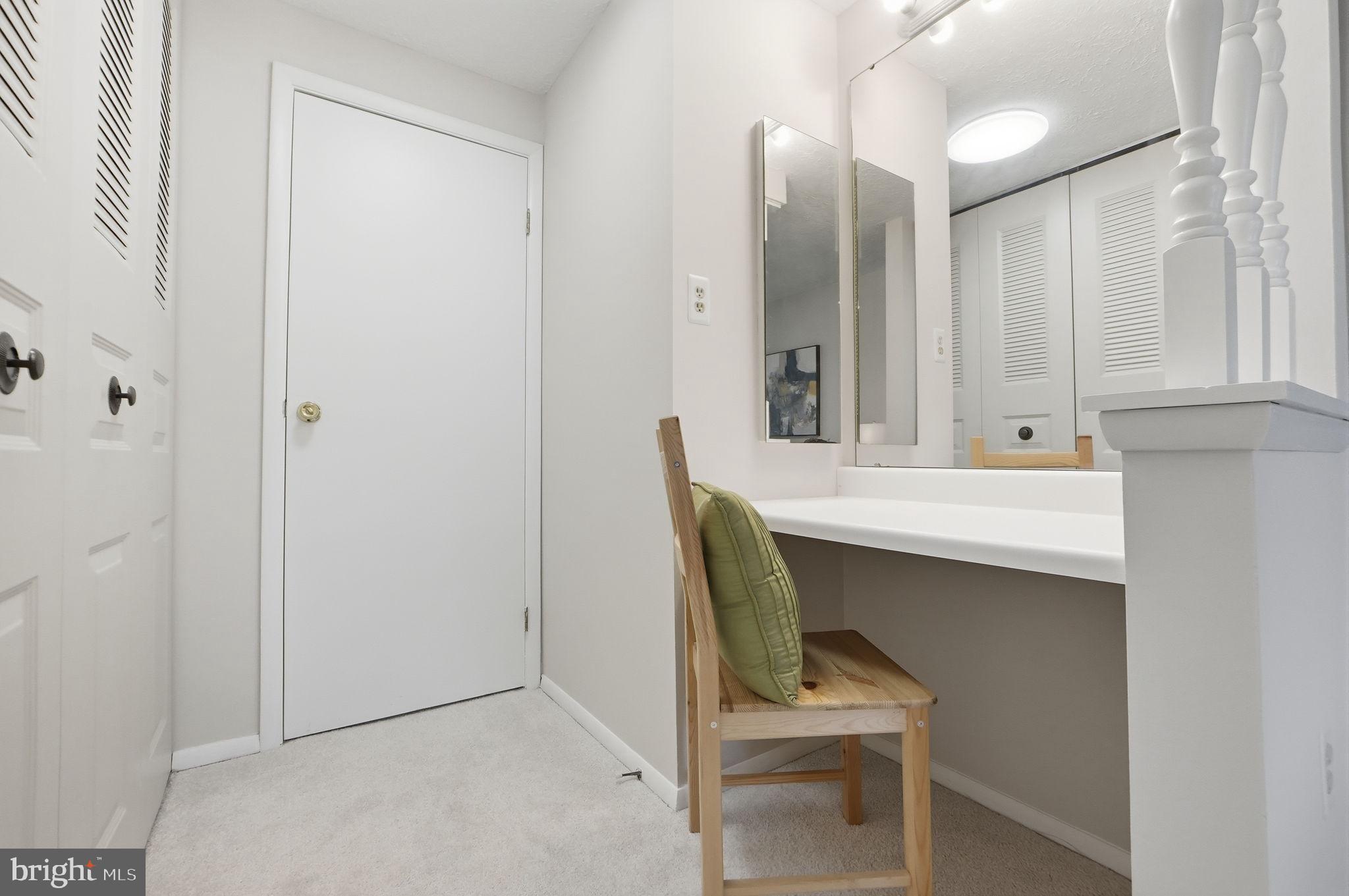 OAK SPRINGS - Residential