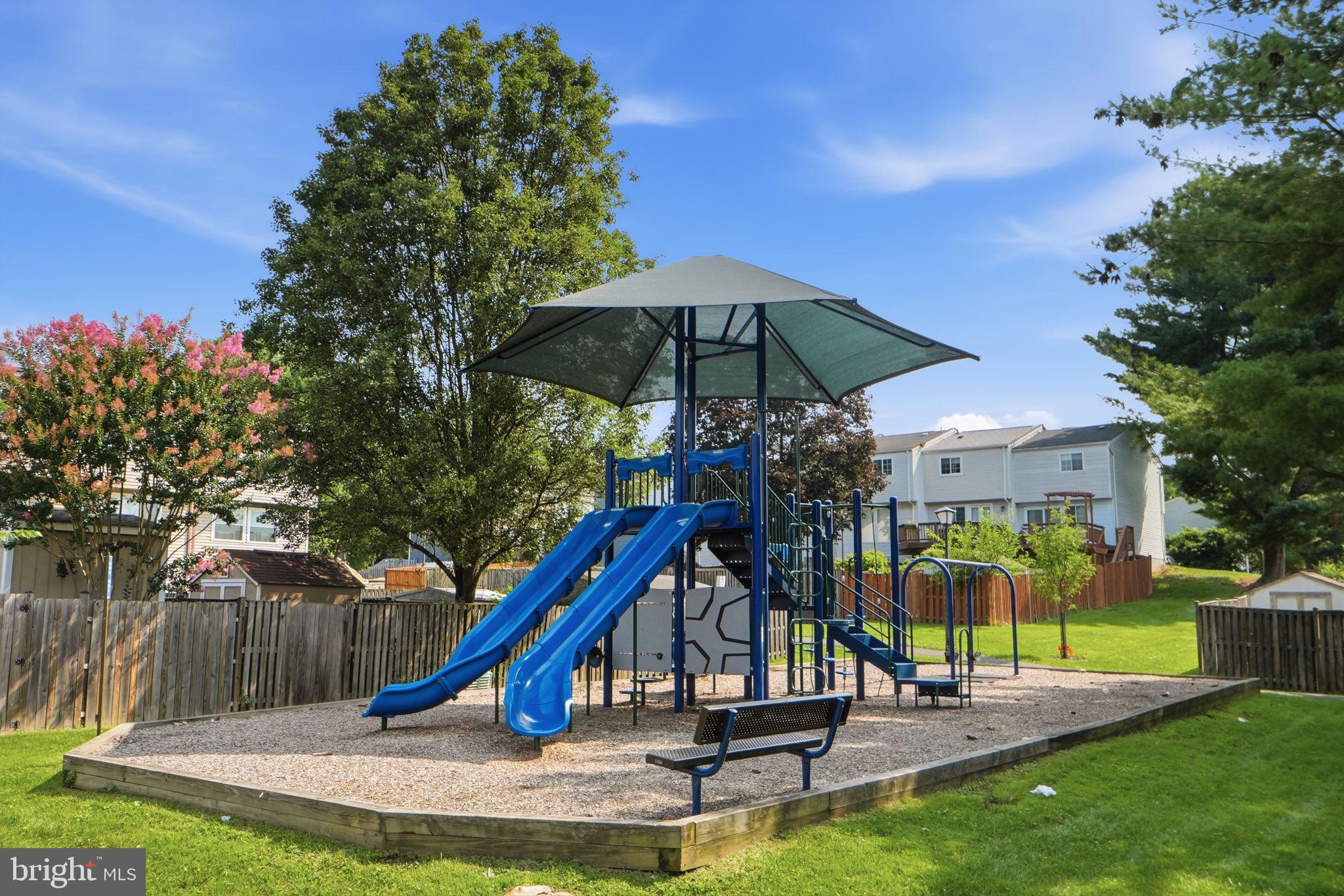 OAK SPRINGS - Residential