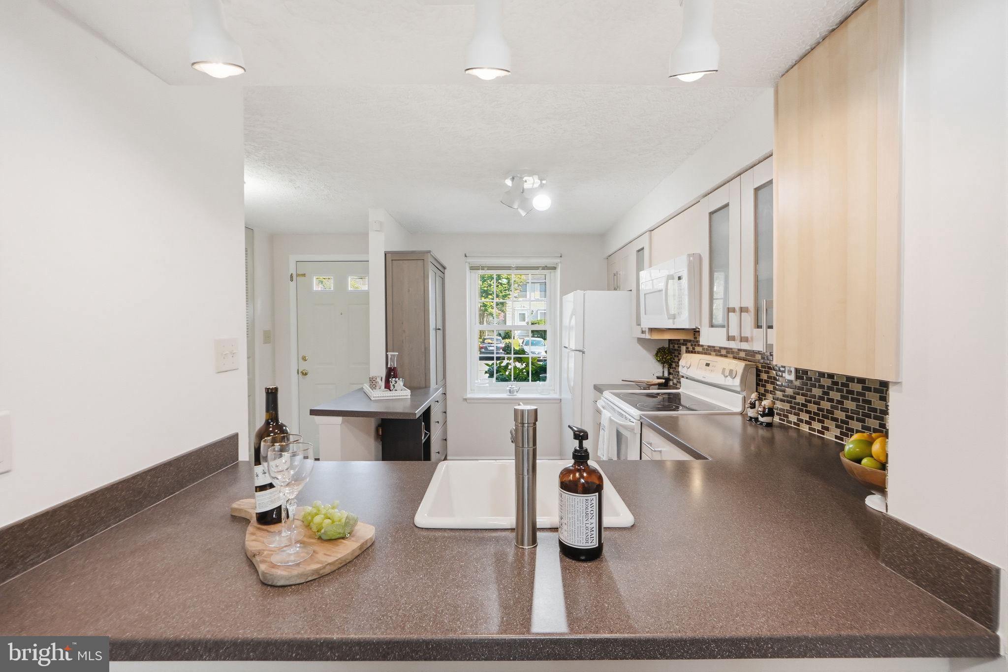 OAK SPRINGS - Residential