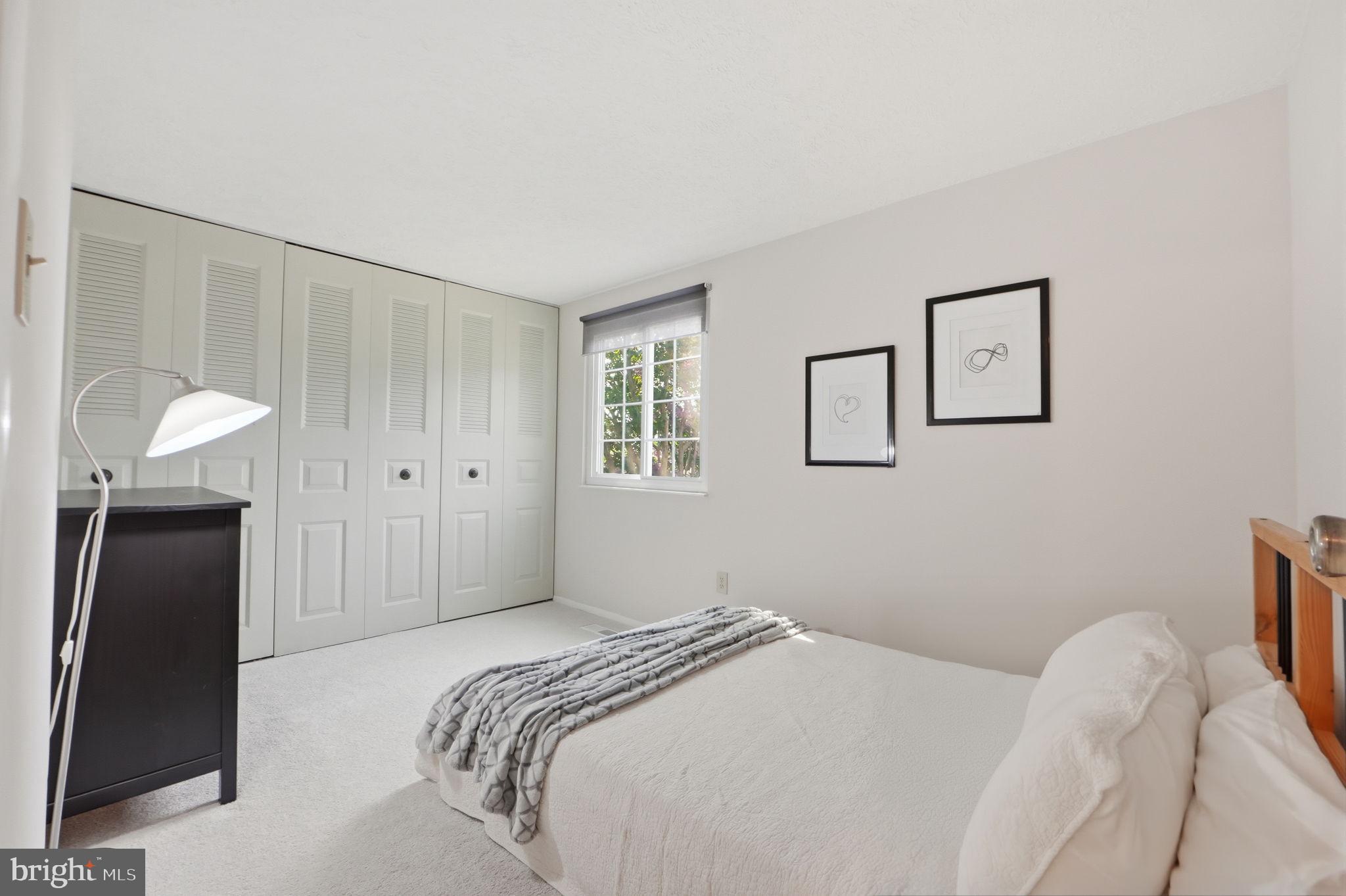 OAK SPRINGS - Residential