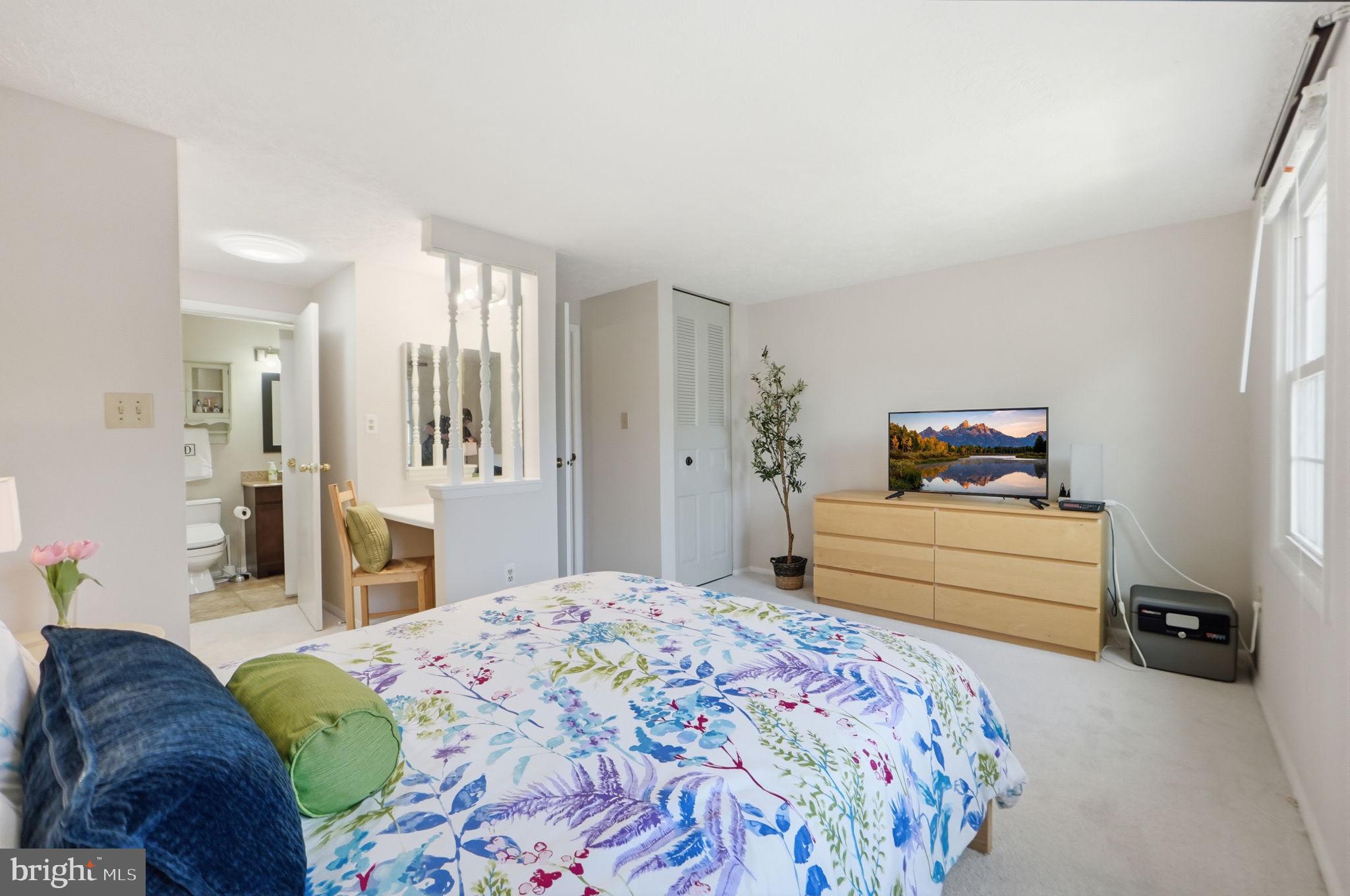 OAK SPRINGS - Residential