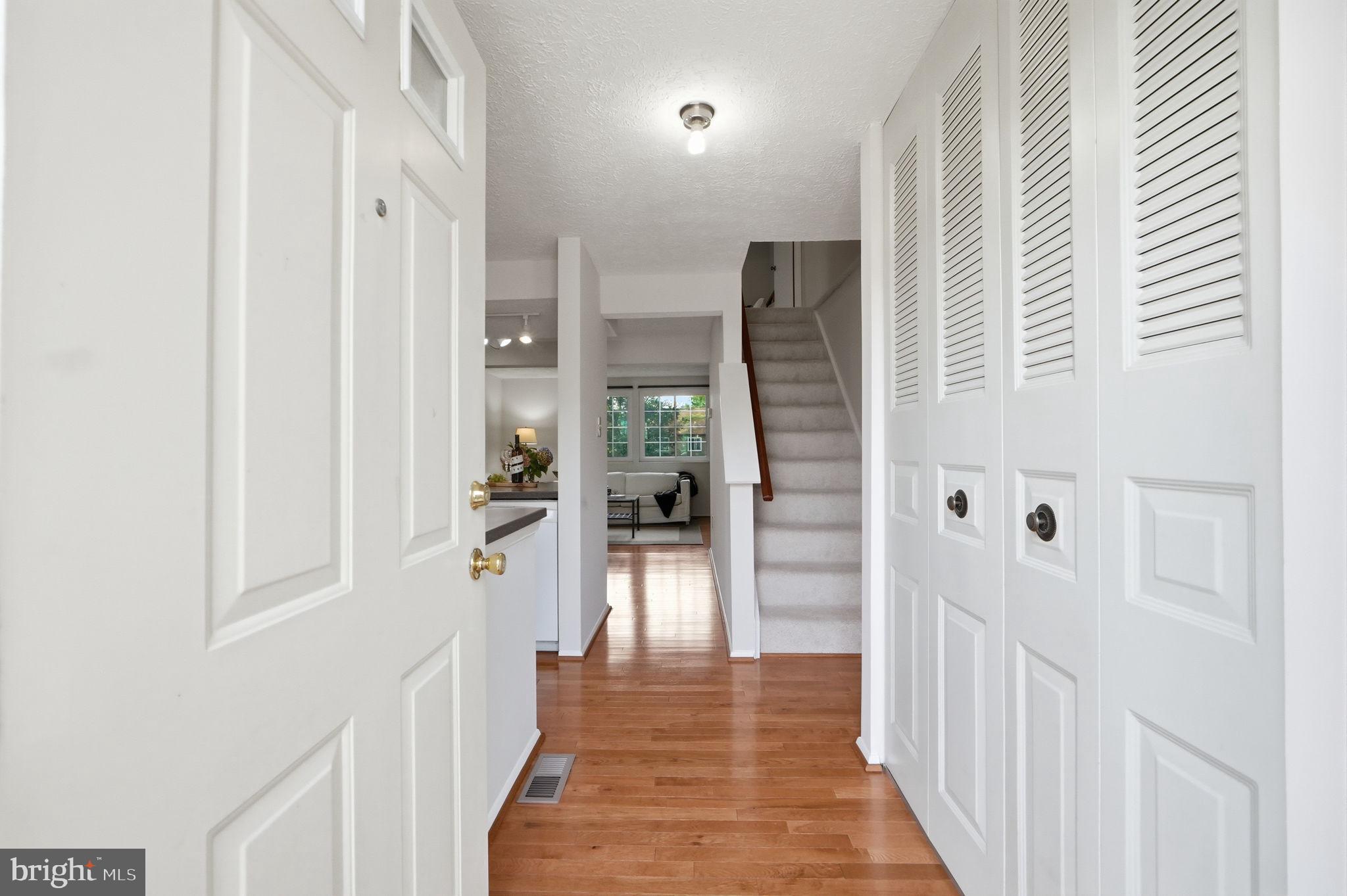 OAK SPRINGS - Residential