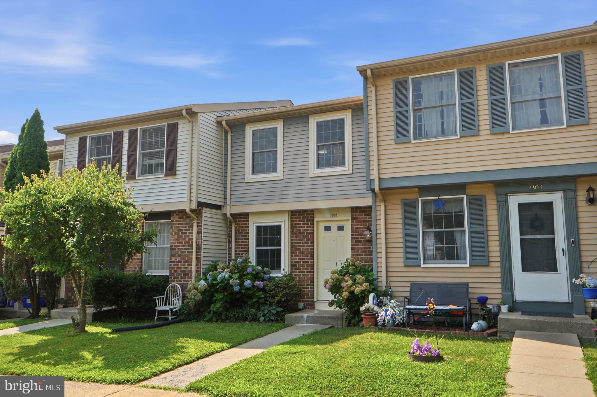 OAK SPRINGS - Residential