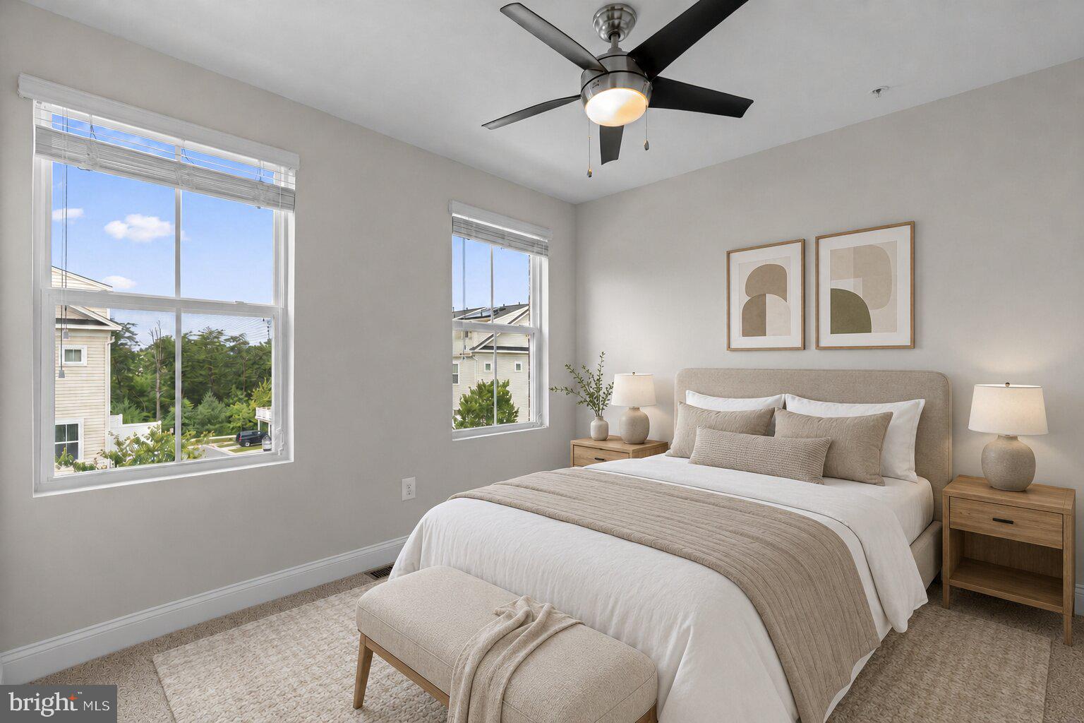 OXFORD SQUARE - Residential