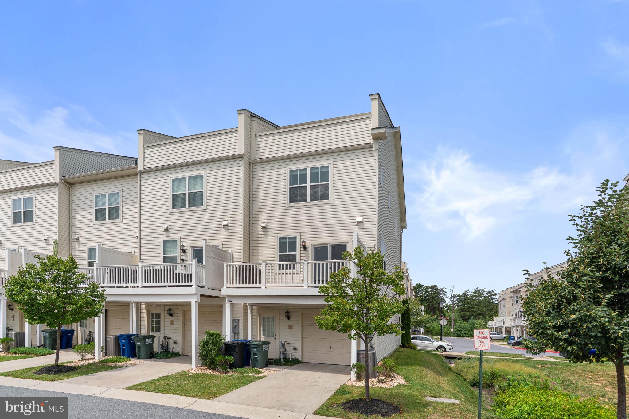 OXFORD SQUARE - Residential
