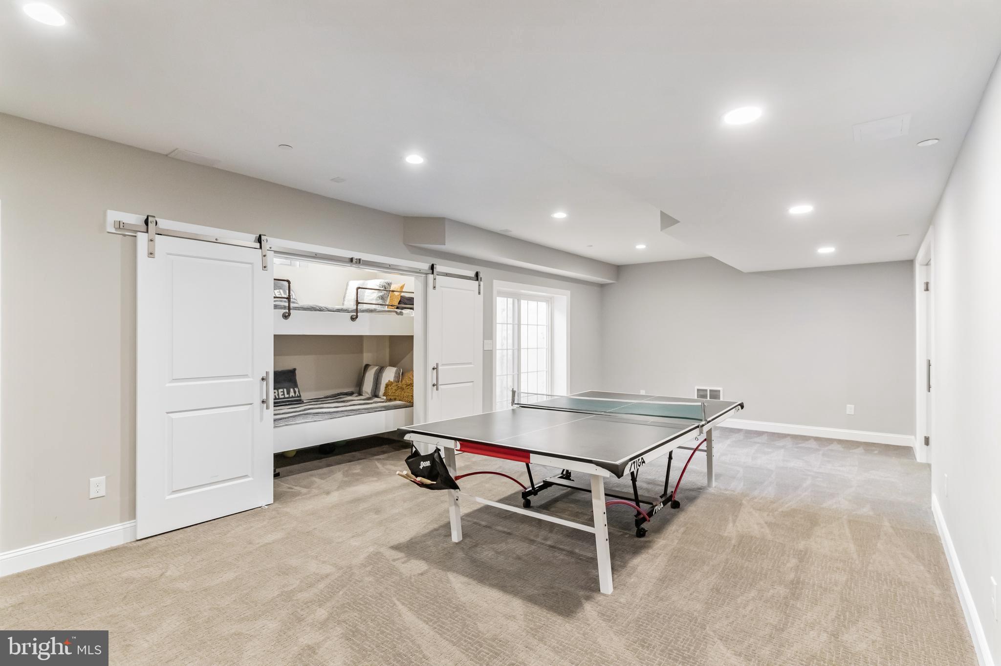 WOODLANDS AT WARWICK - Residential