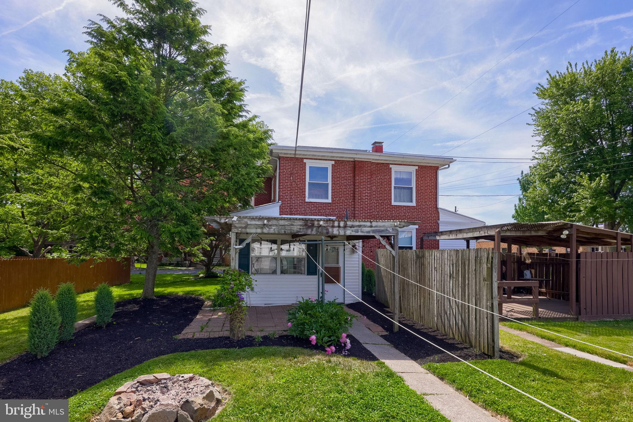 DENVER BOROUGH - Residential