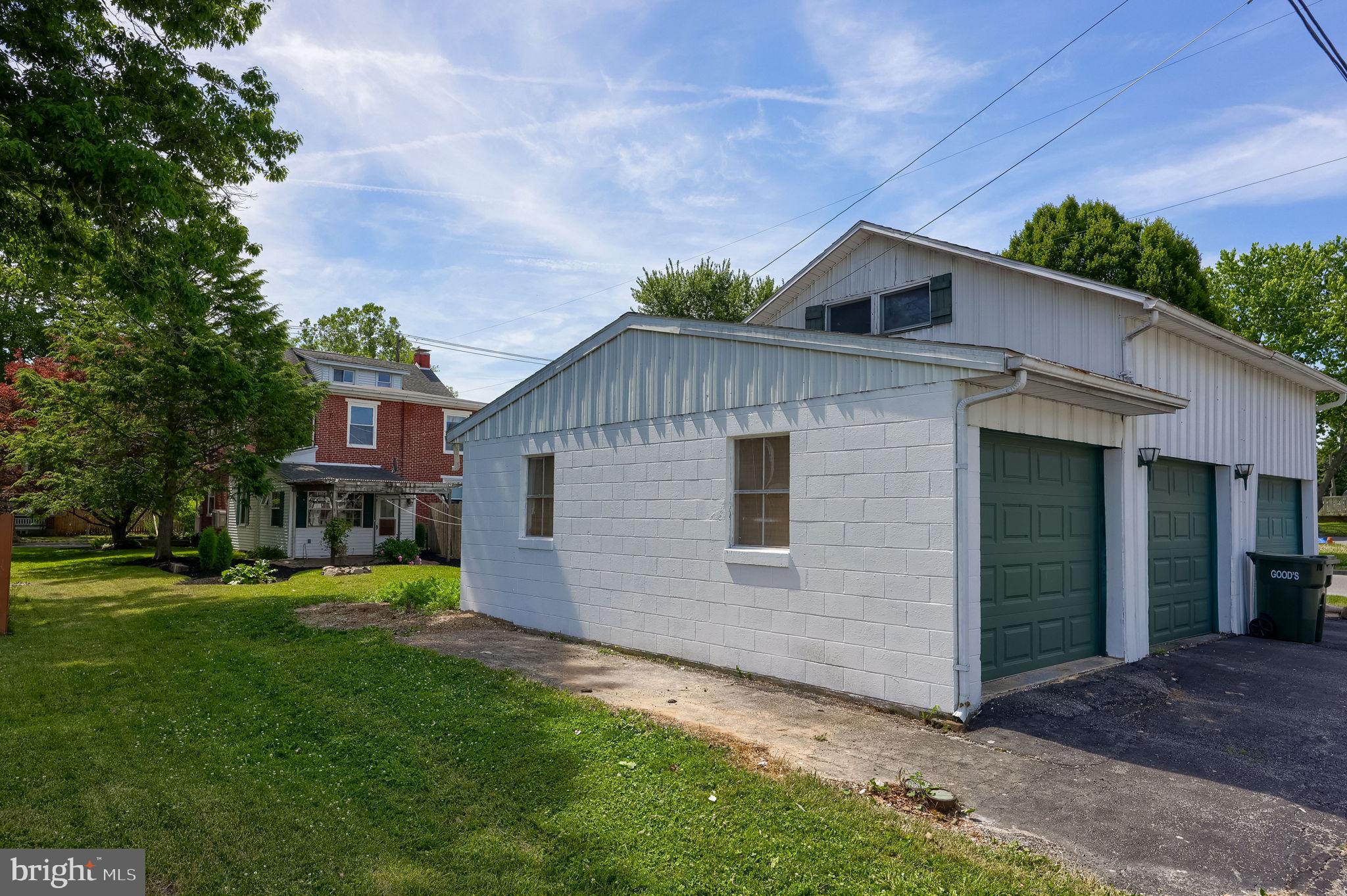 DENVER BOROUGH - Residential