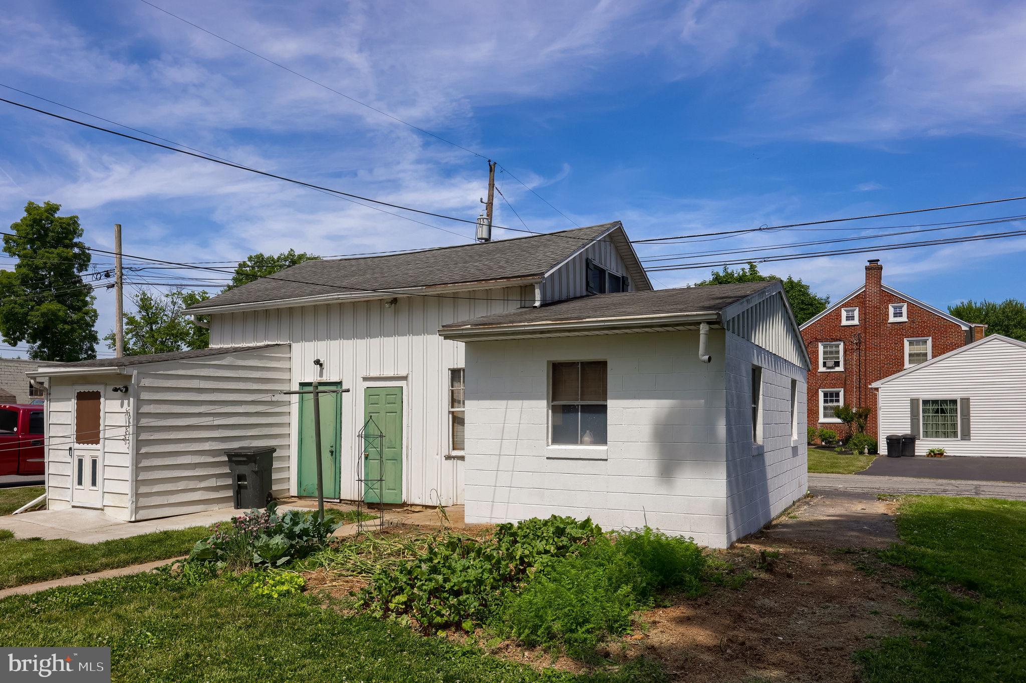 DENVER BOROUGH - Residential