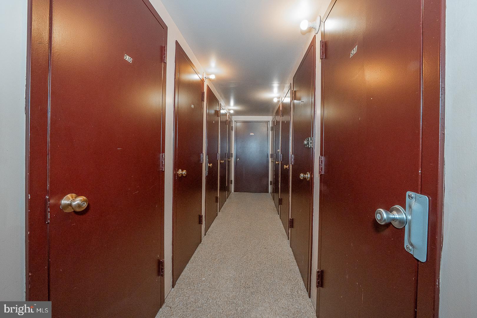 VALLEY FORGE TOWER - Residential