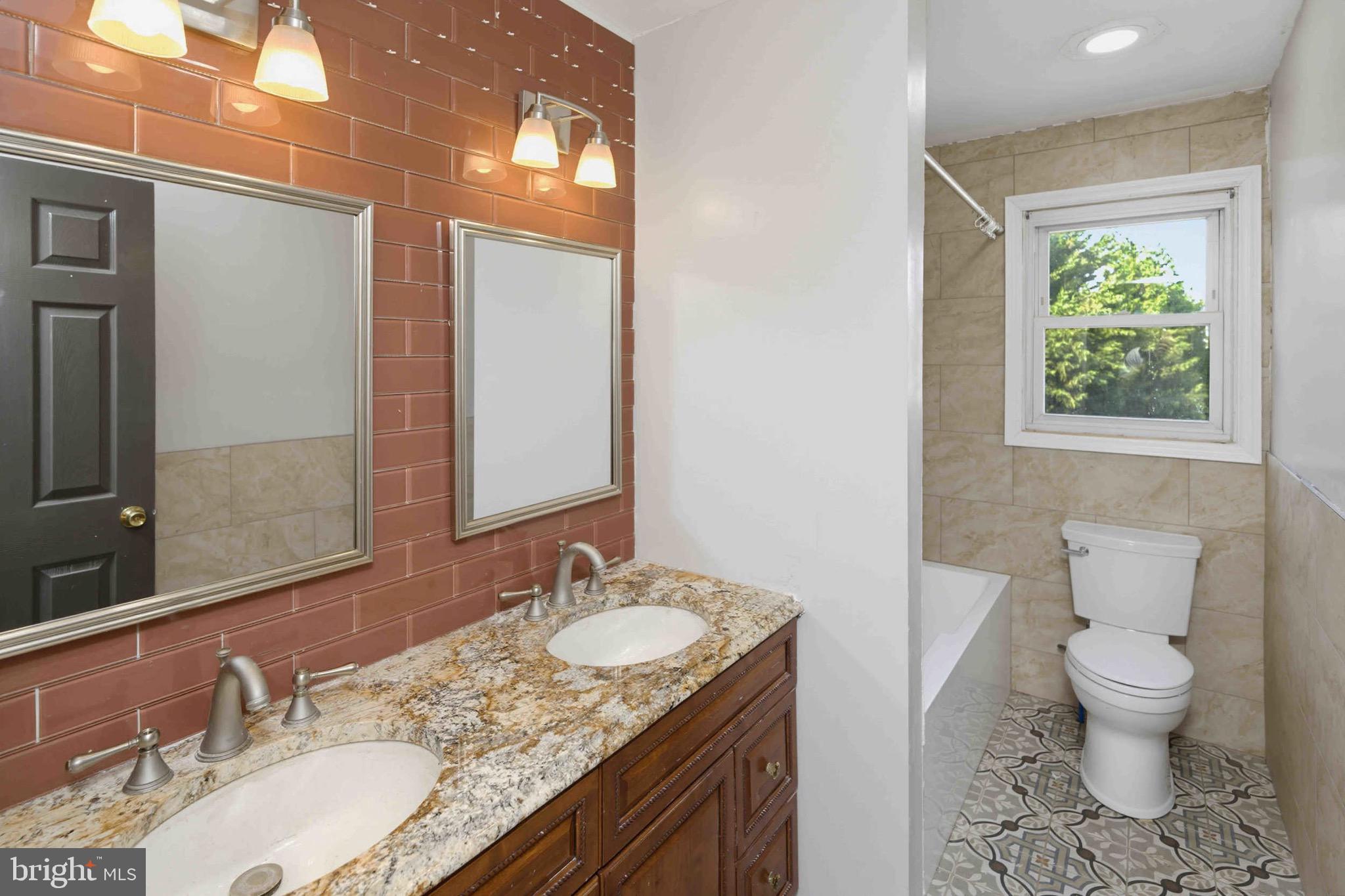 OAKLIHURST - Residential