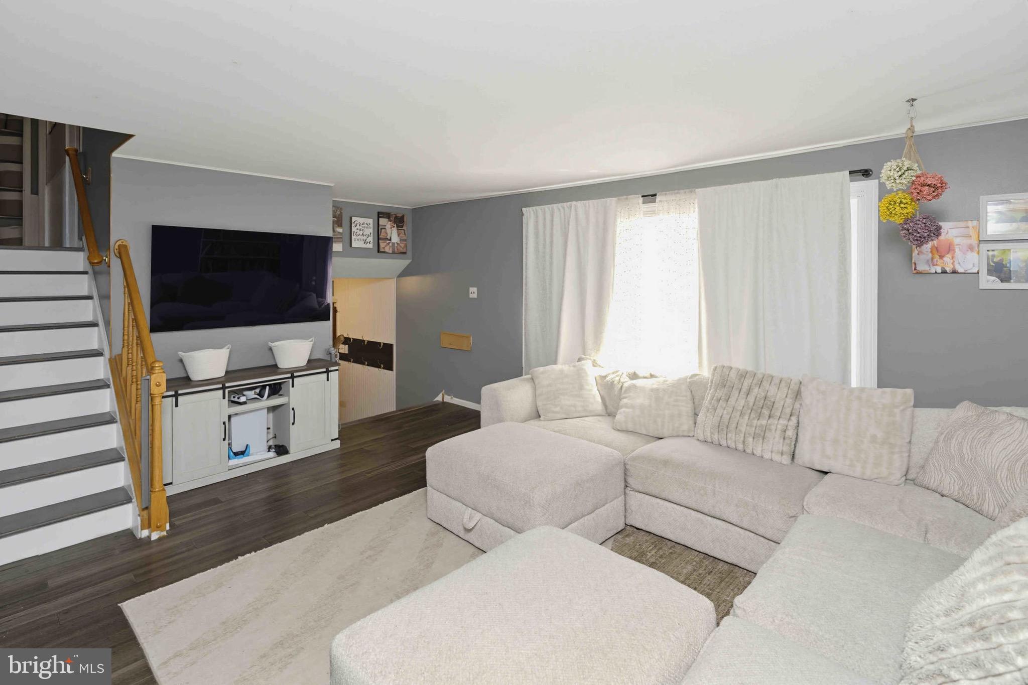 OAKLIHURST - Residential