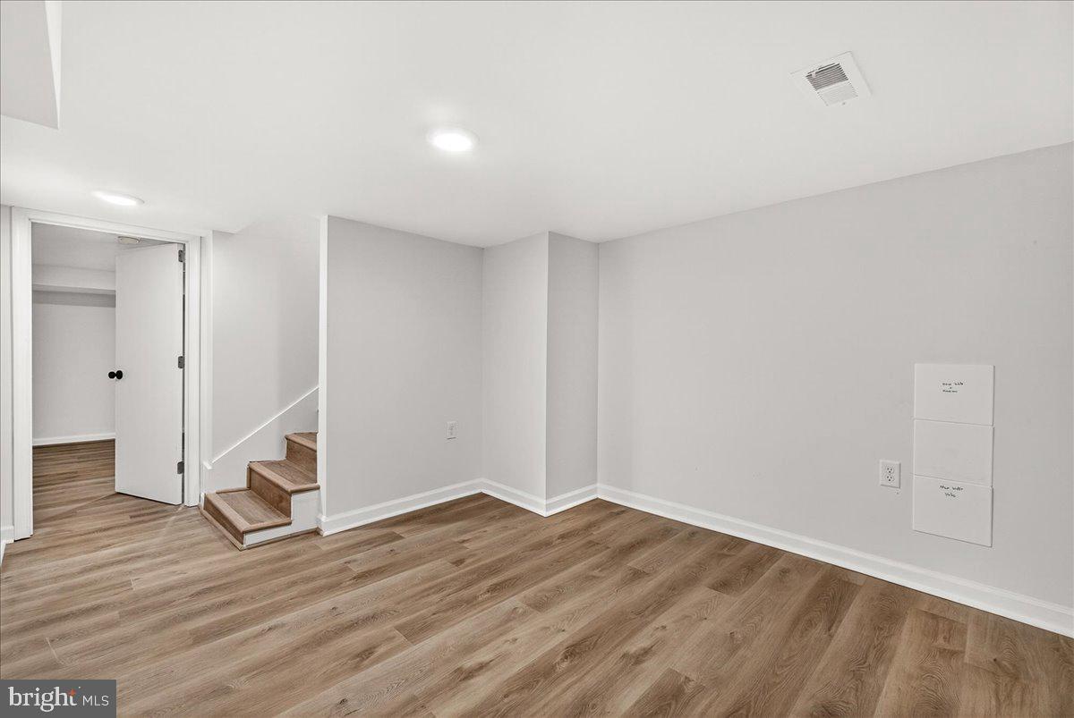 VILLA ESTATES - Residential