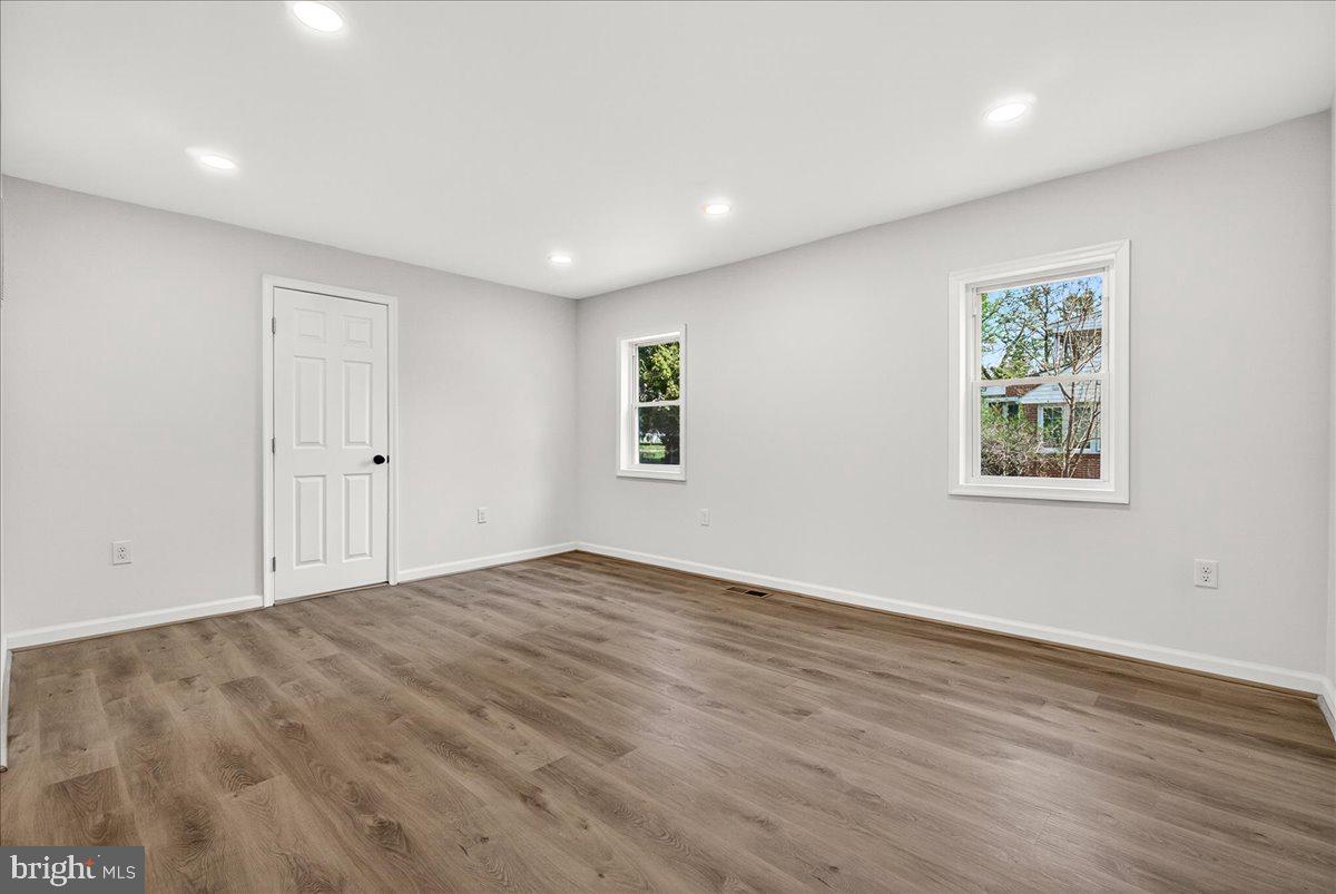 VILLA ESTATES - Residential