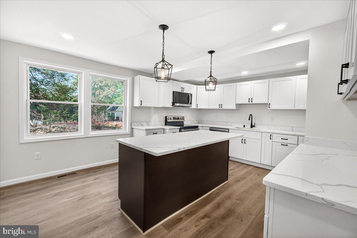 VILLA ESTATES - Residential